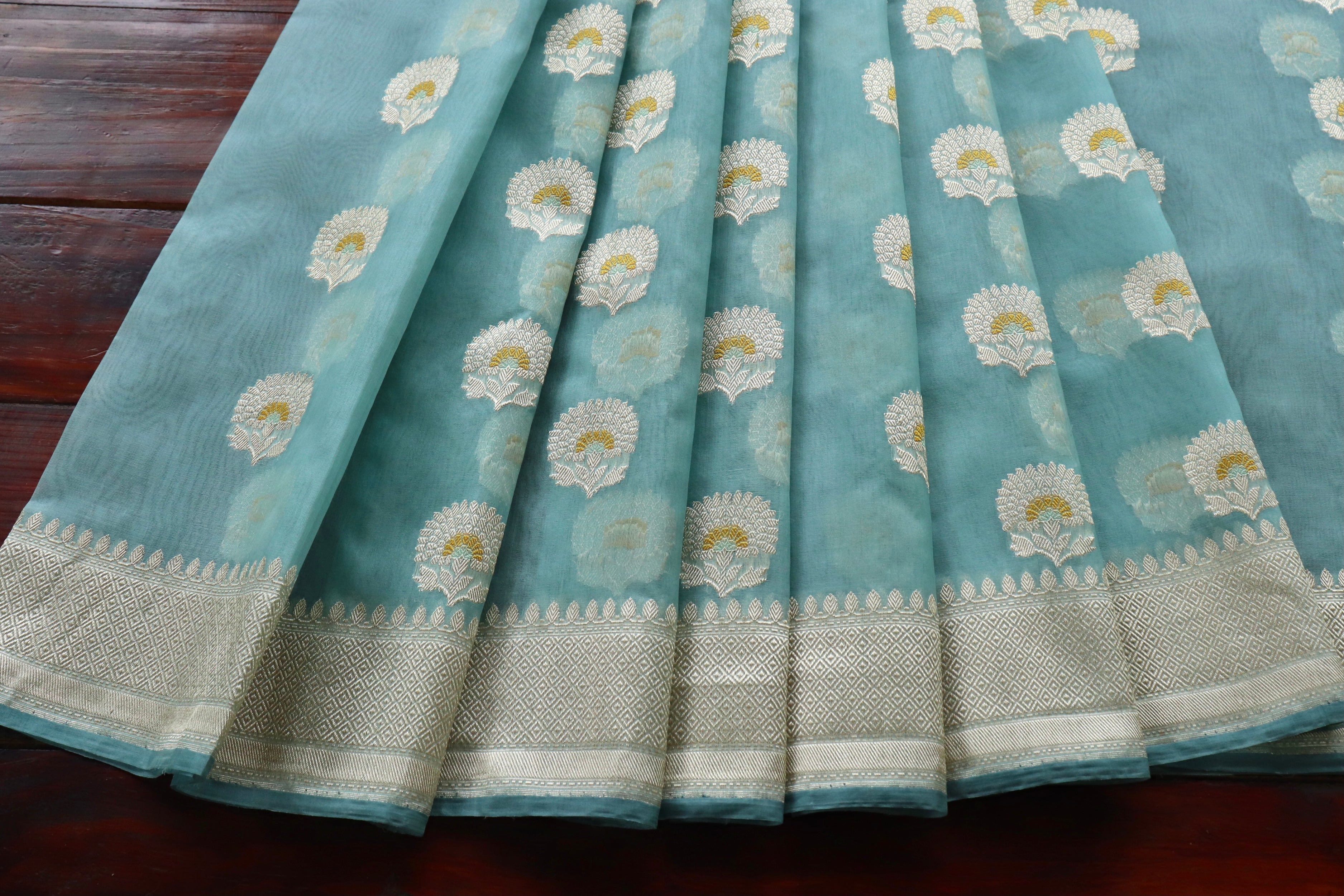 Sky Blue Genda Motif Pure Silk Handloom Banarasi Saree