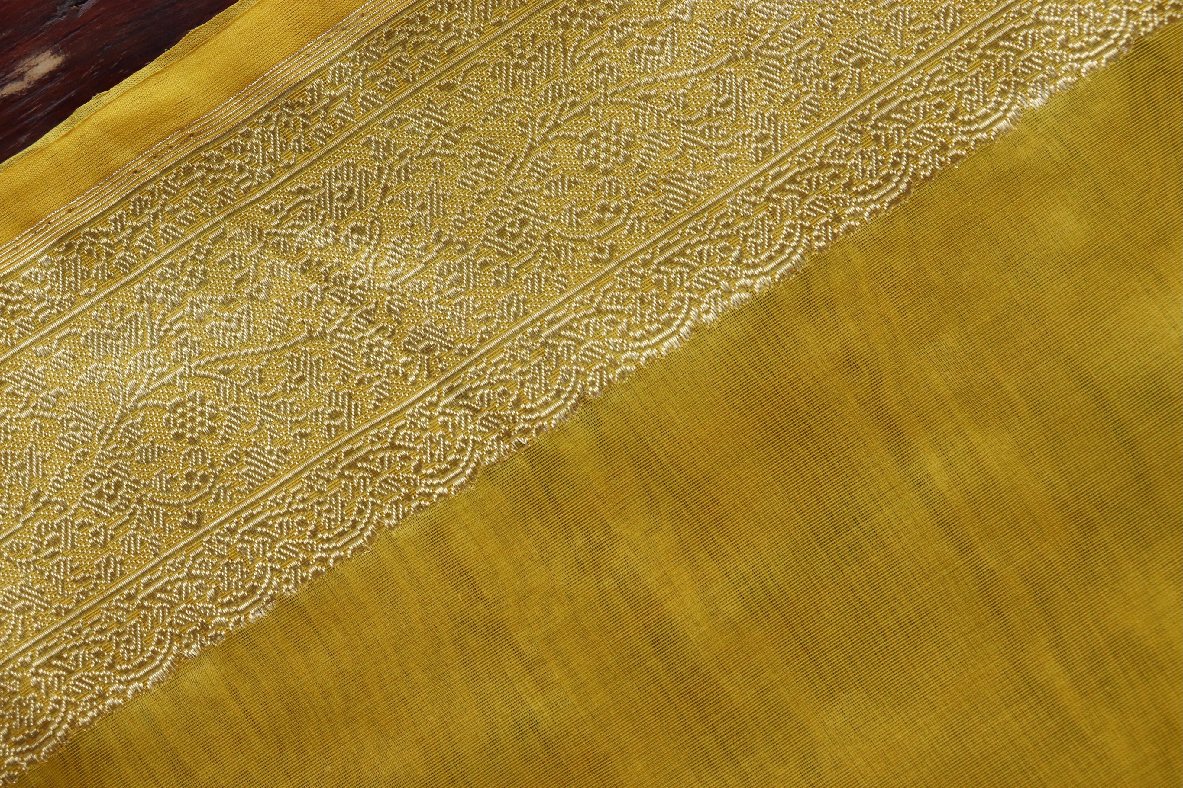 Yellow Kuniya Pure Organza Silk Handloom Saree