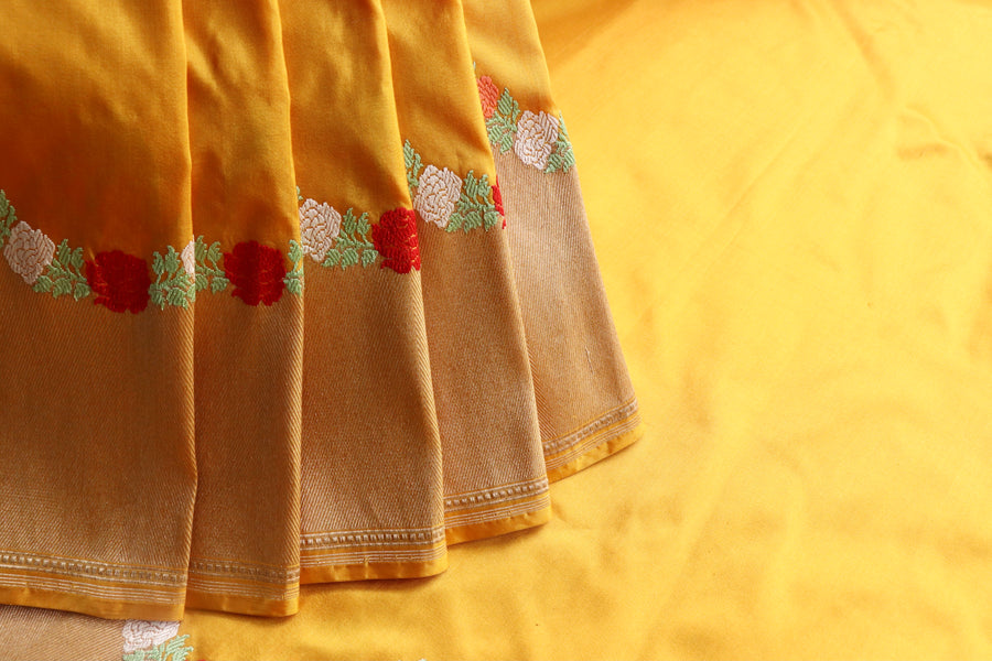 Yellow Floral Border Pure Silk Handloom Banarasi Saree