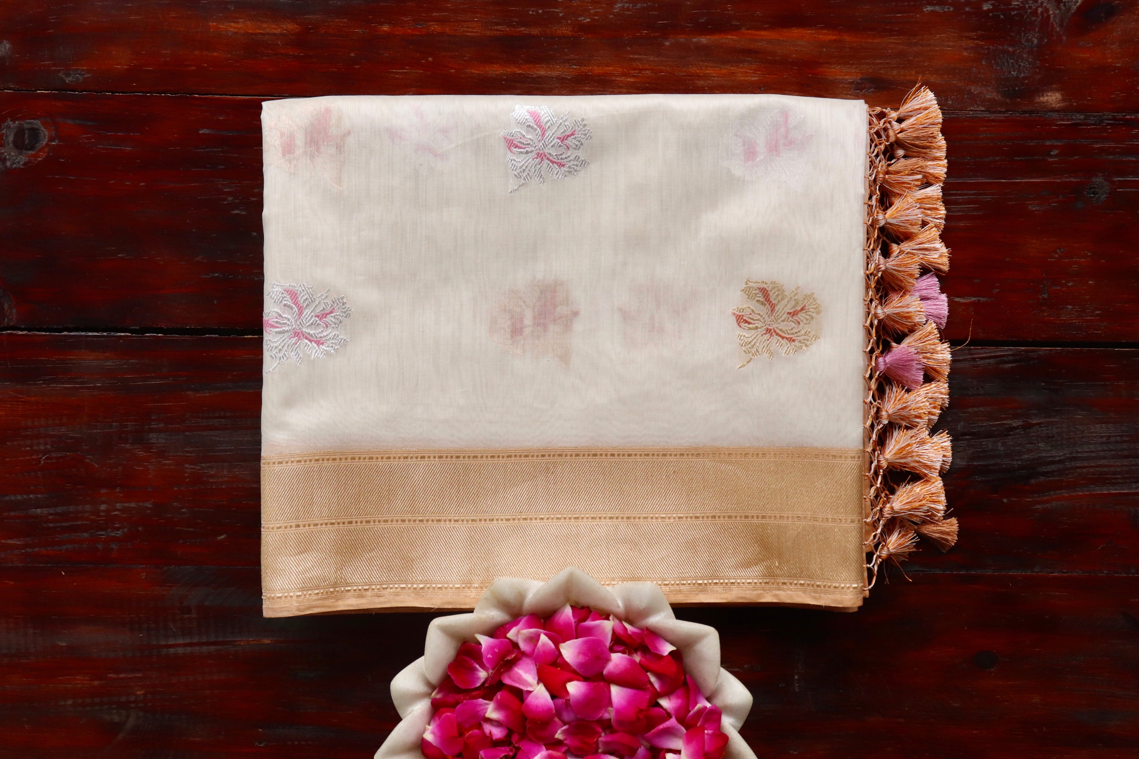 White Kadhua Organza By Cotton Handloom Banarasi Saree