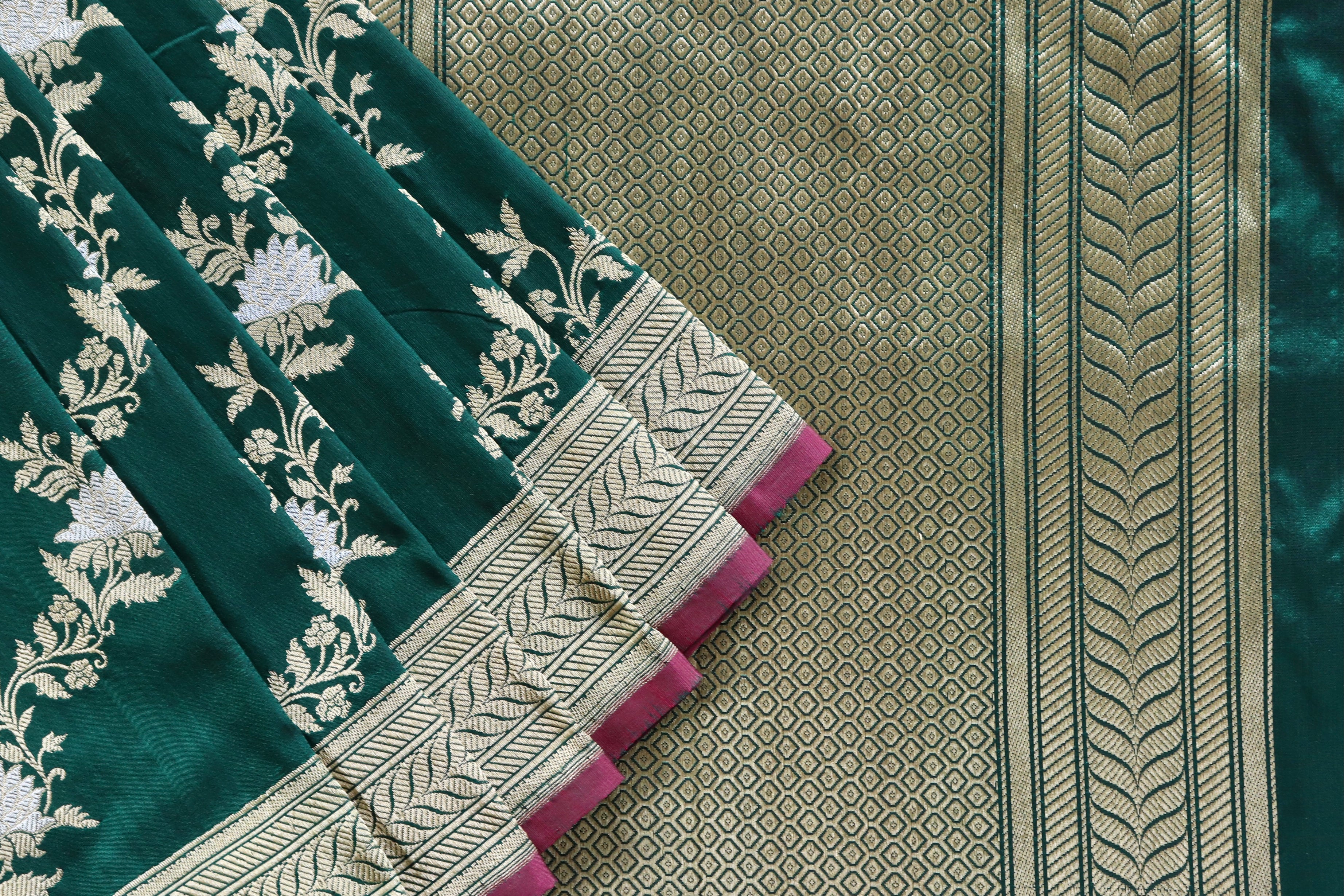 Forest Green Jamal Jangla Pure Silk Handloom Banarasi Saree