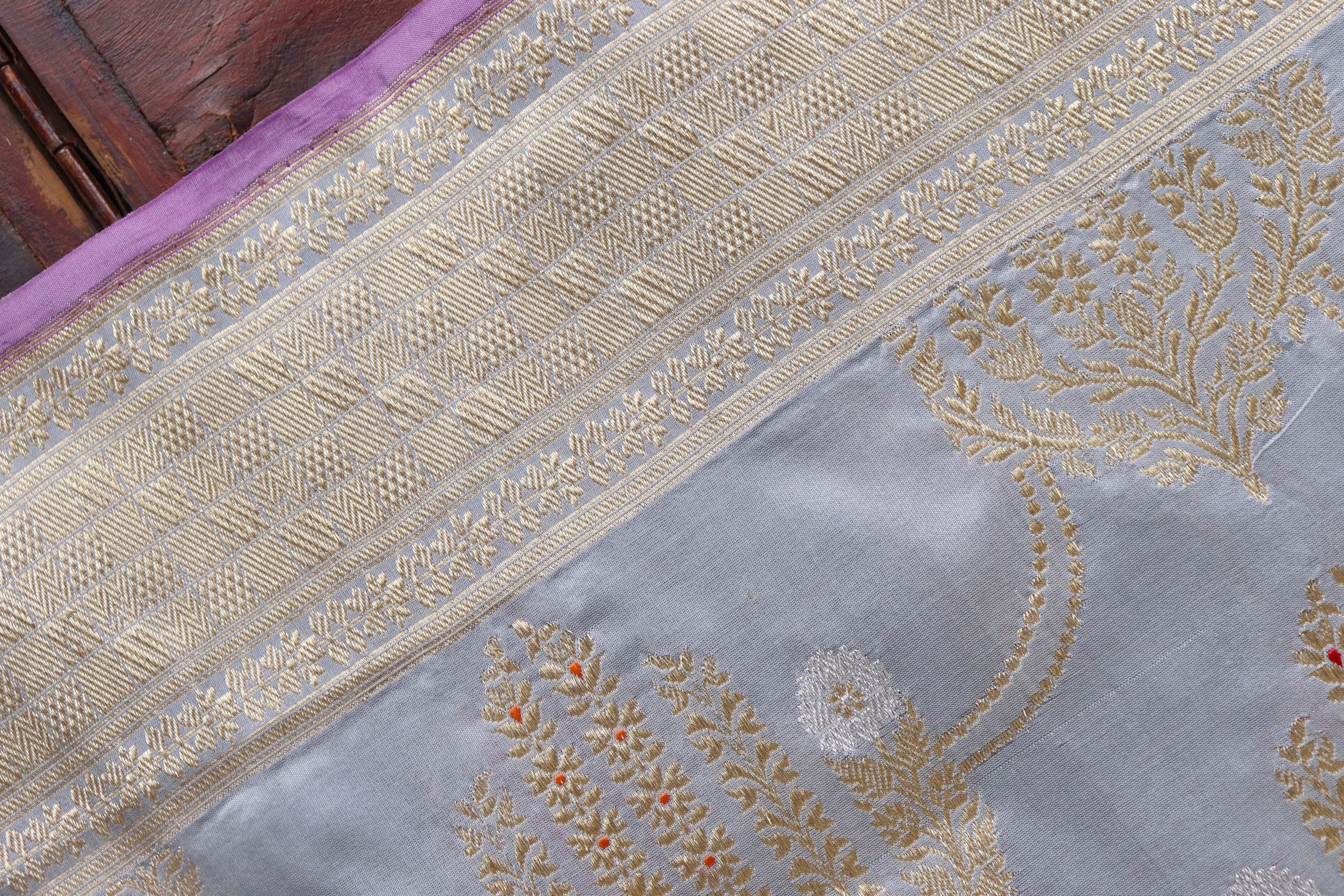 Grey Meenadar Pure Silk Handloom Banarasi Jangla Saree