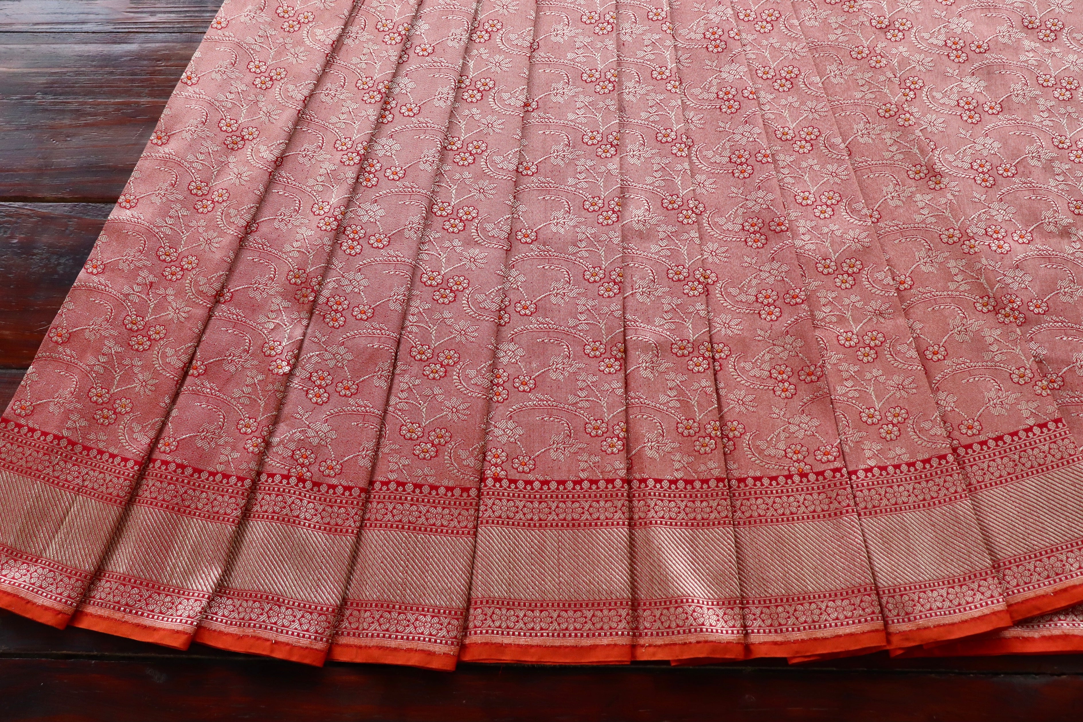 Red Meenadar Tanchoi Pure Silk Handloom Banarasi Saree