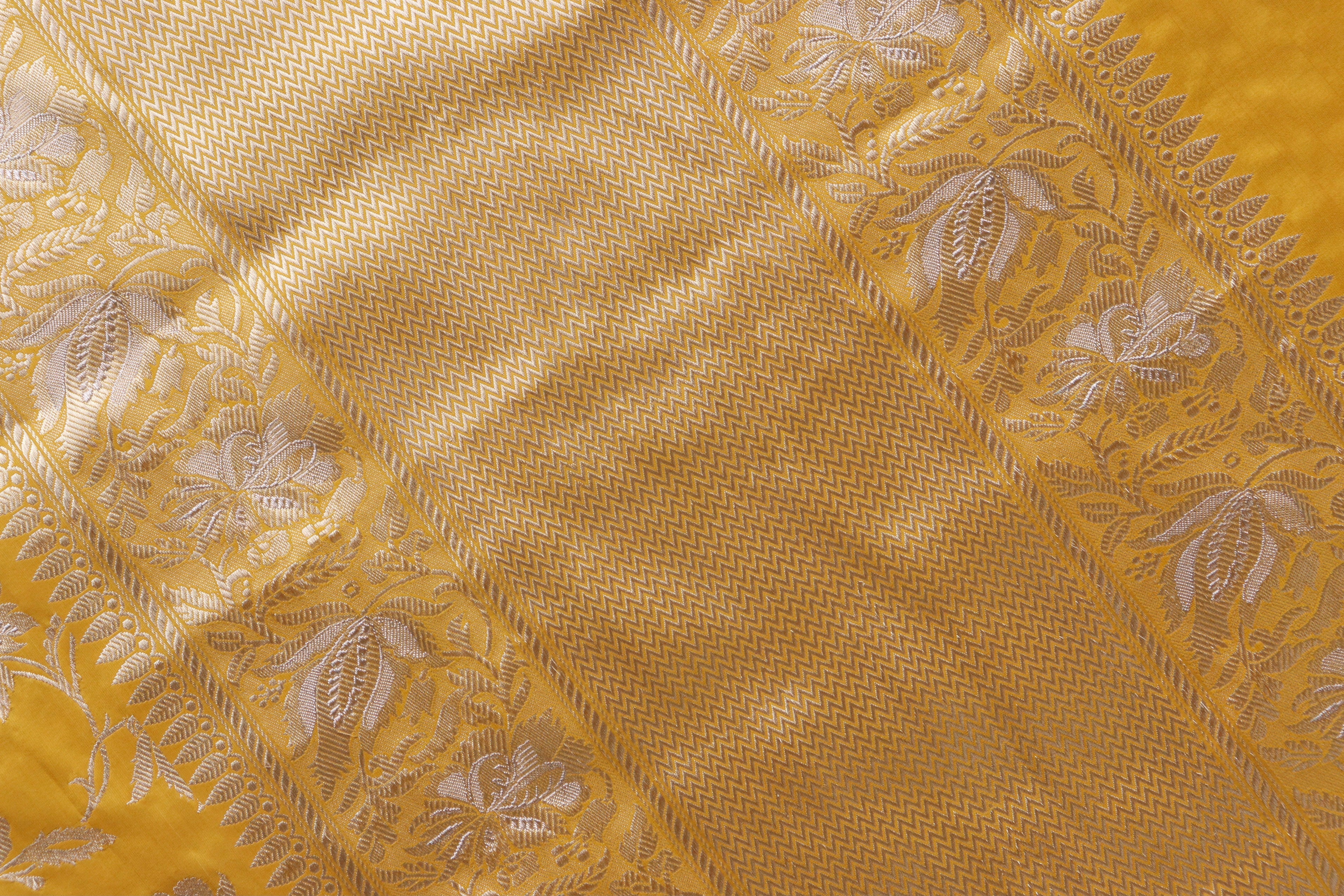 Yellow Chinar Jangla Pure Silk Handloom Banarasi Saree