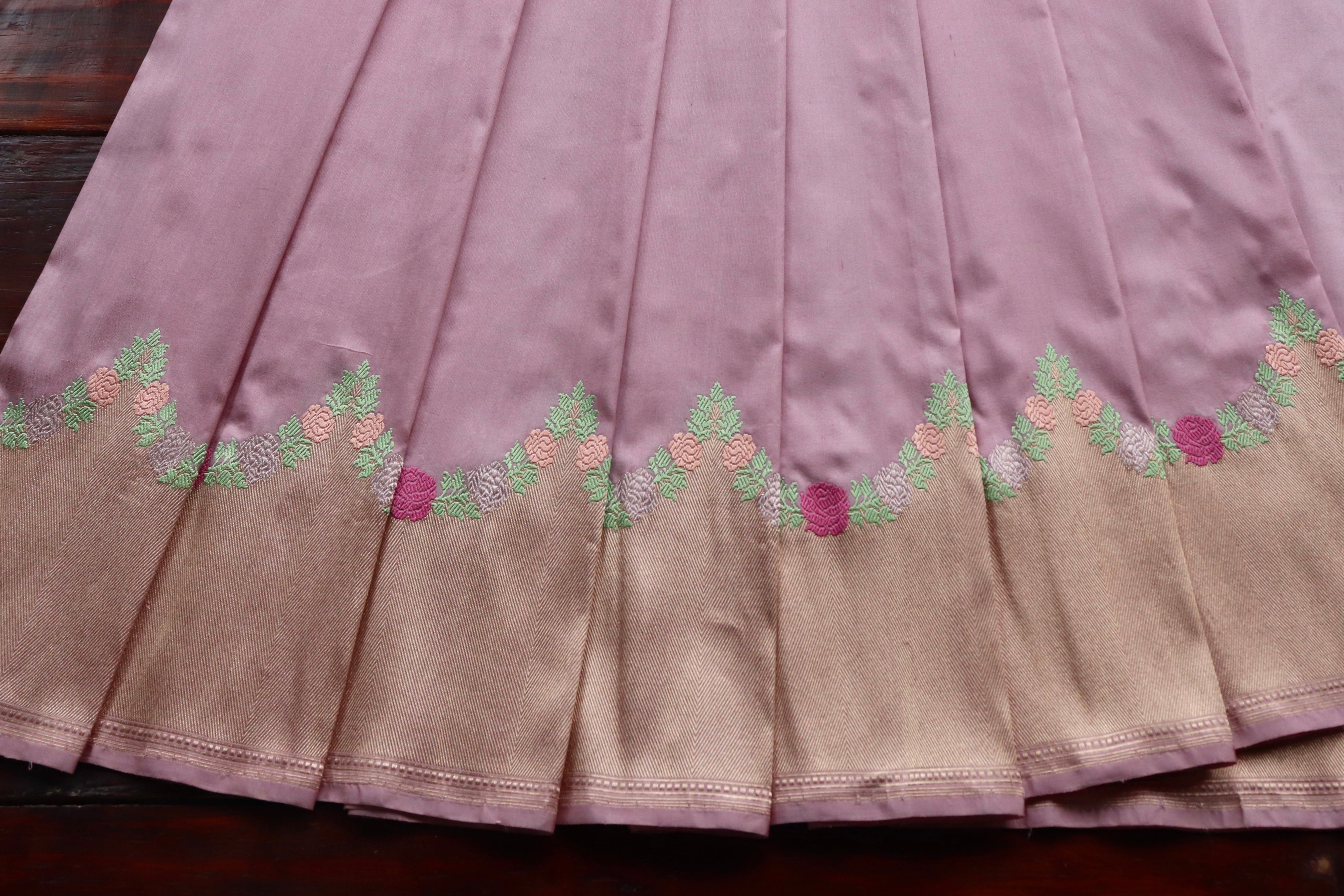 Pink Floral Border Pure Silk Handloom Banarasi Saree