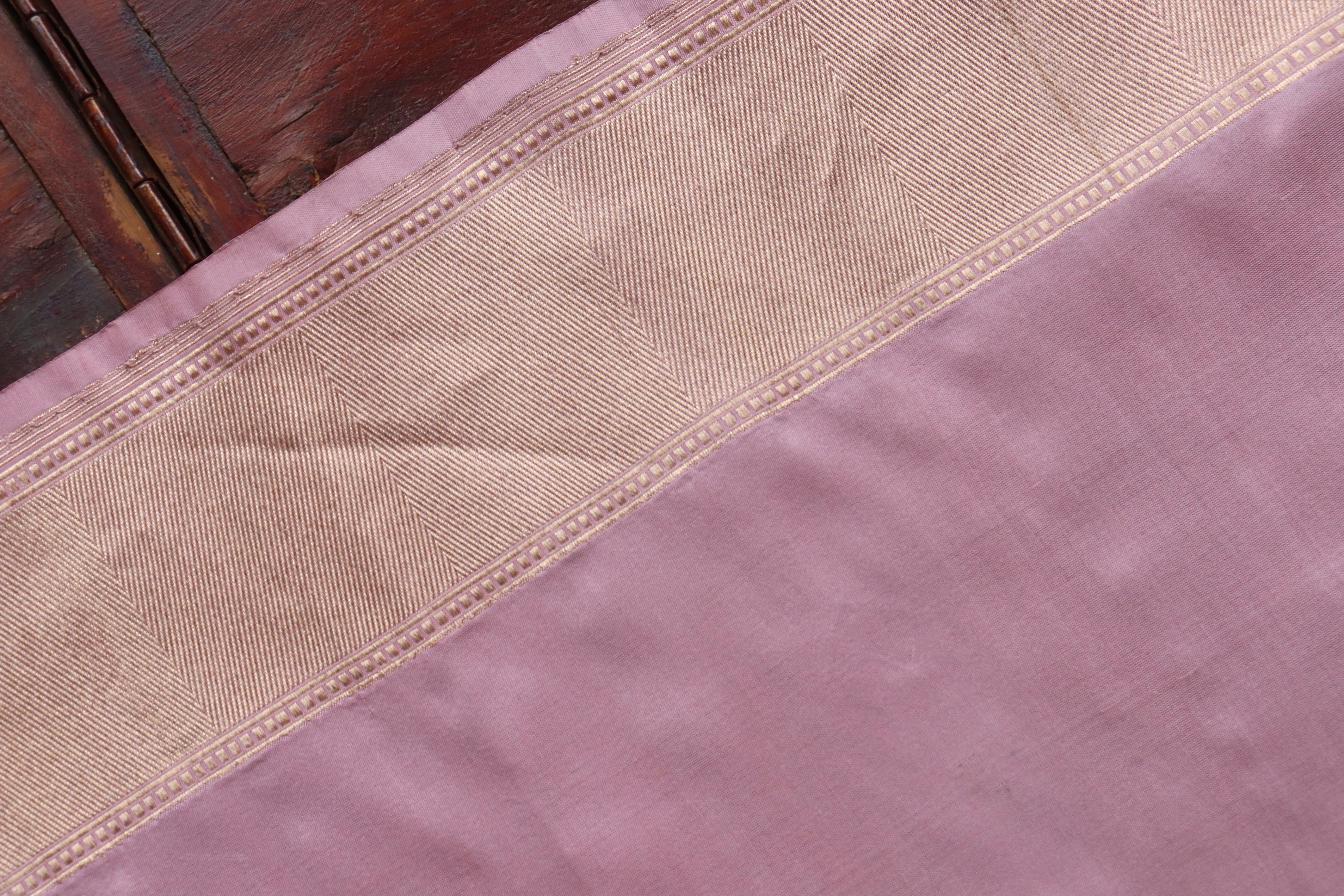 Pink Floral Border Pure Silk Handloom Banarasi Saree