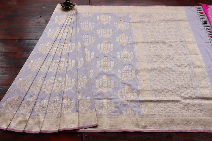 Lilac Meenadar Pure Silk Handloom Banarasi Jangla Saree
