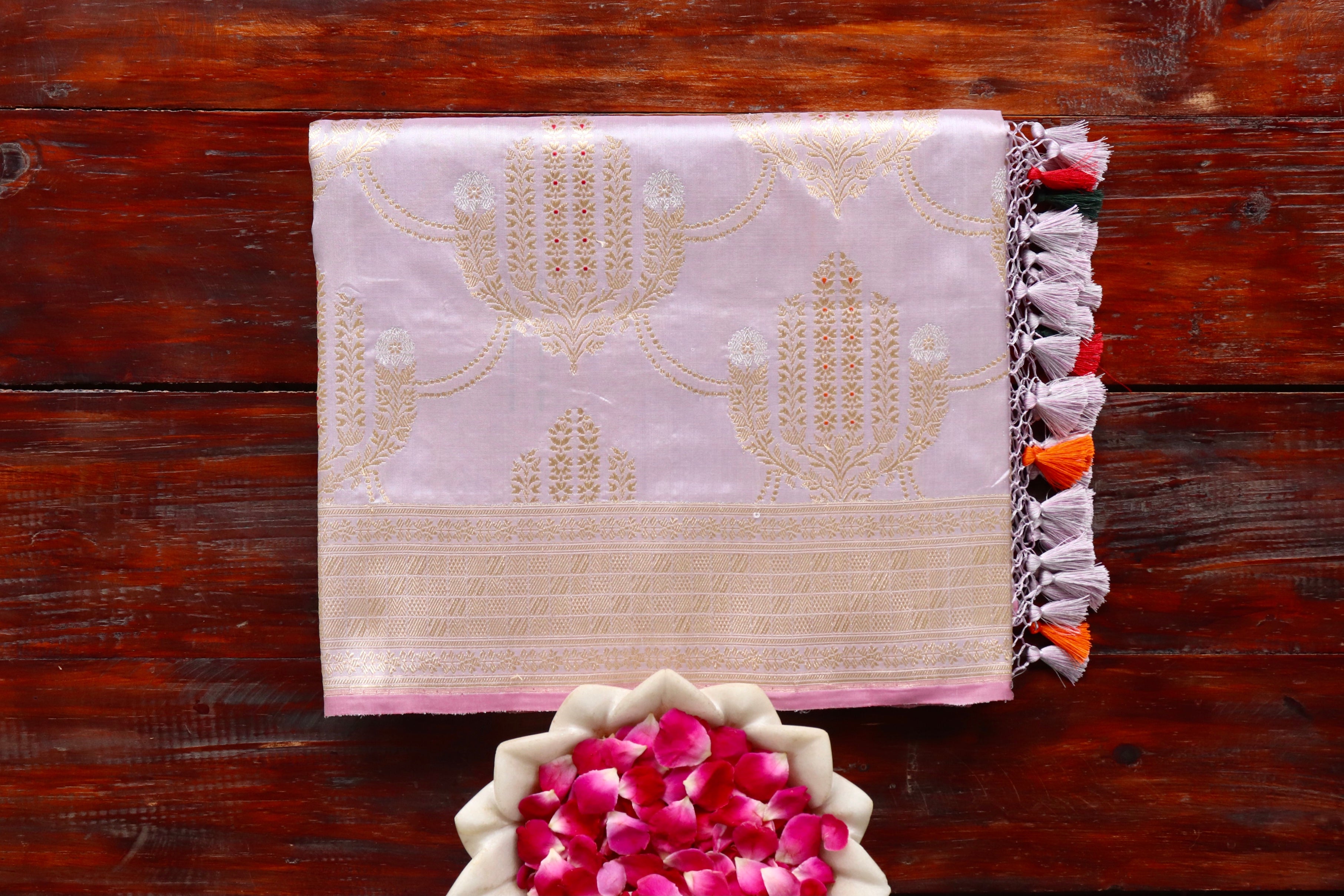 Lilac Meenadar Pure Silk Handloom Banarasi Jangla Saree
