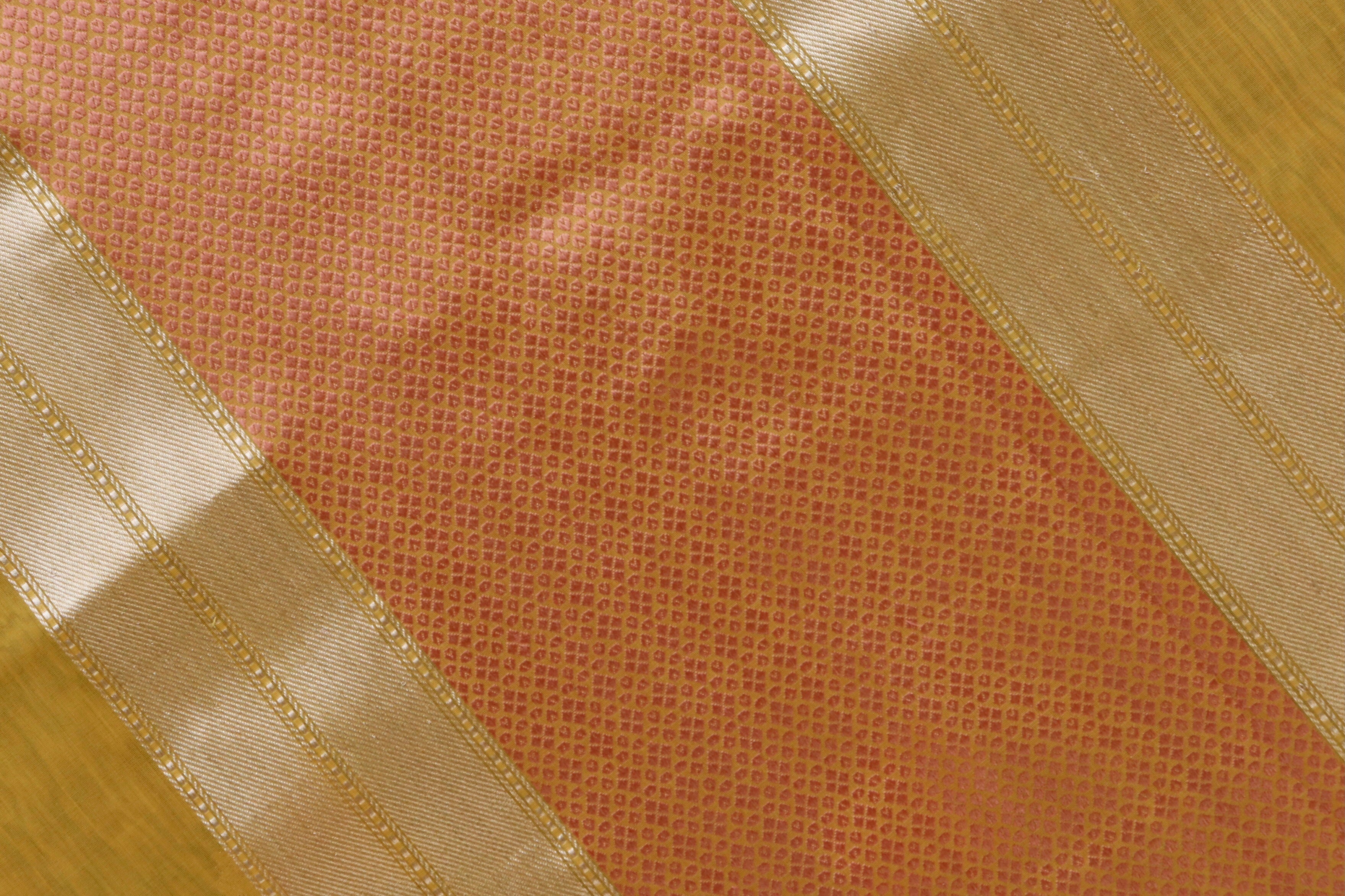 Yellow Kadhua Organza By Cotton Handloom Banarasi Saree
