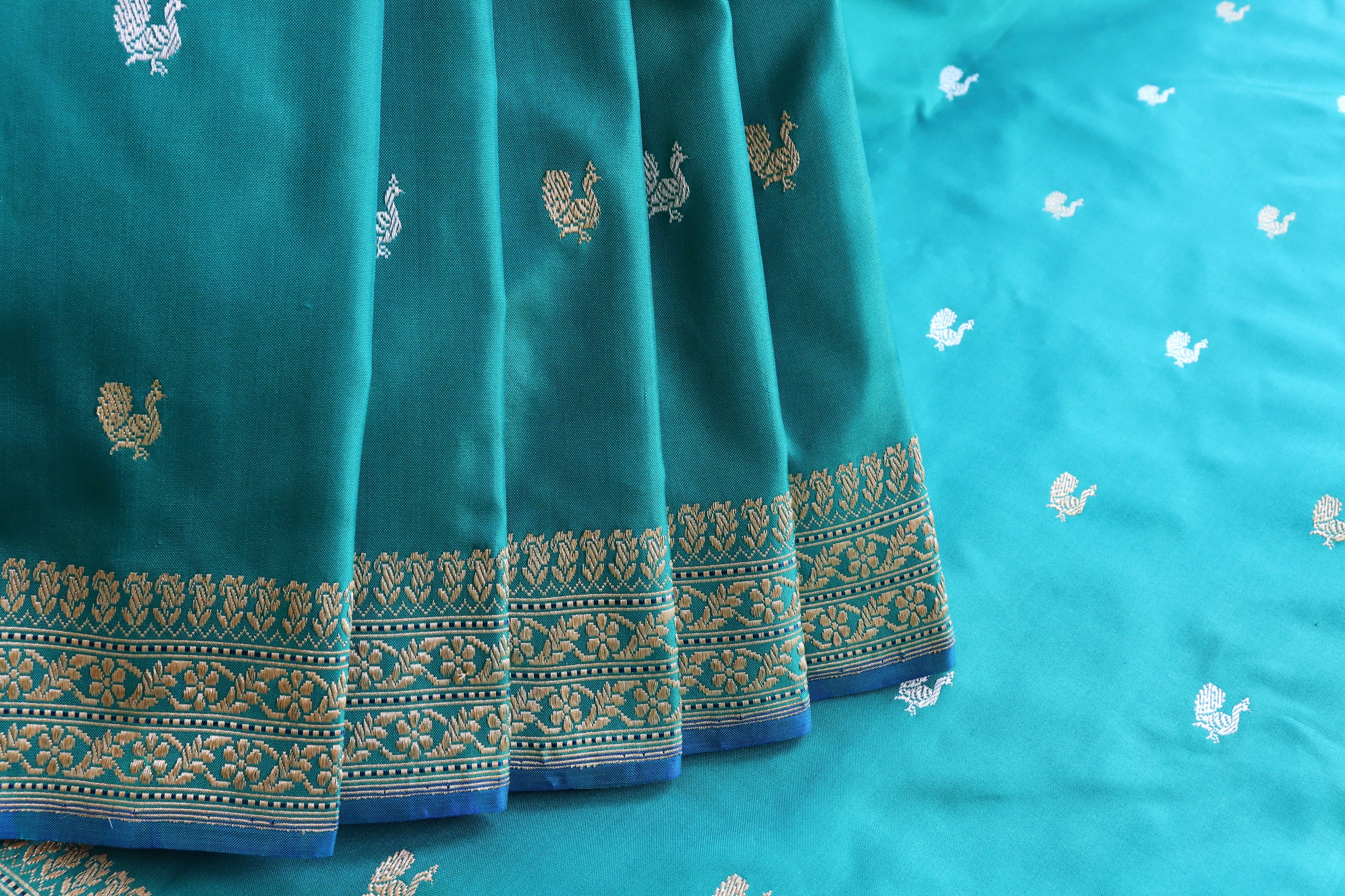 Light Peacock Motif Pure Silk Handloom Banarasi Saree
