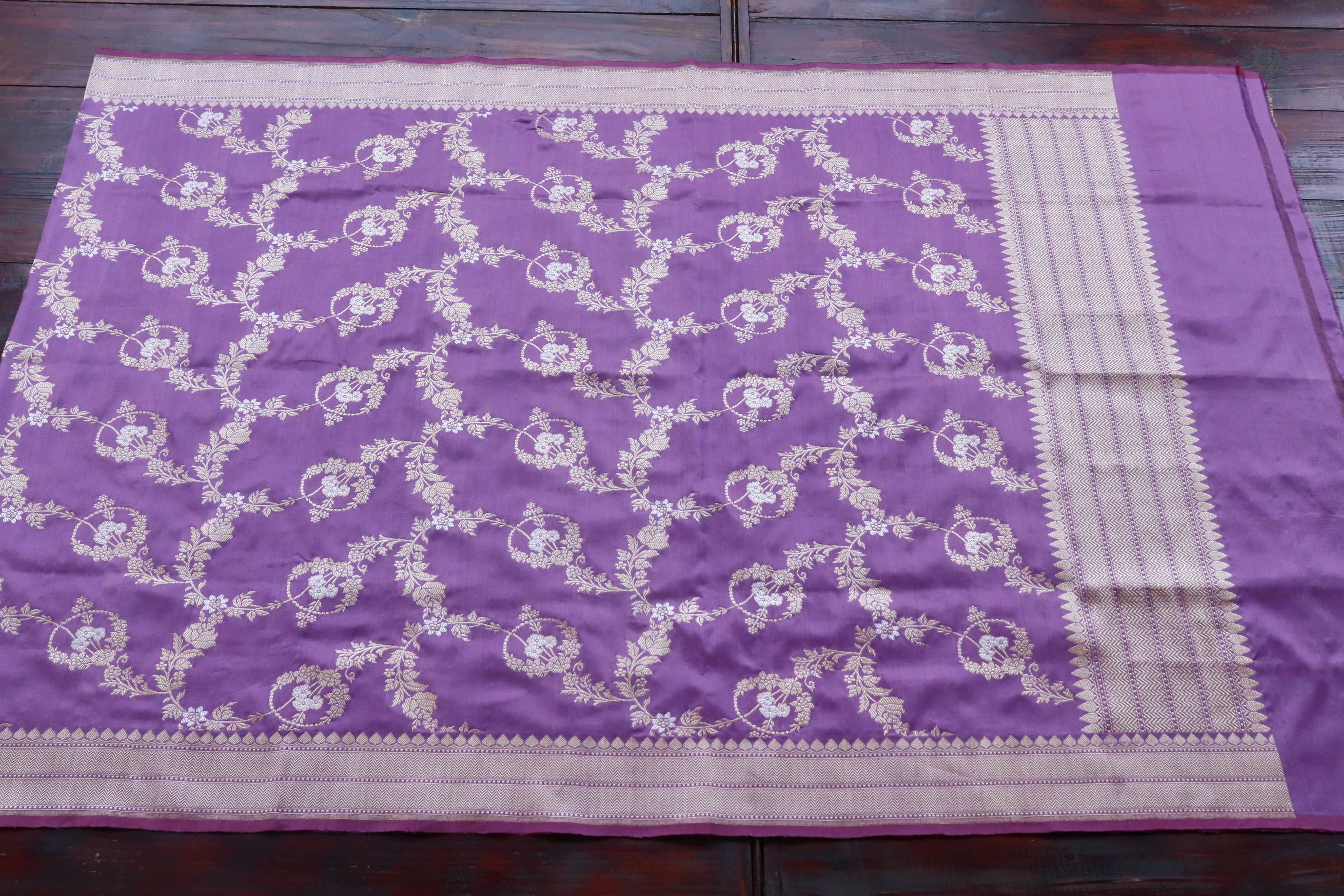 Lilac Jangla Pure Silk Handloom Banarasi Dupatta