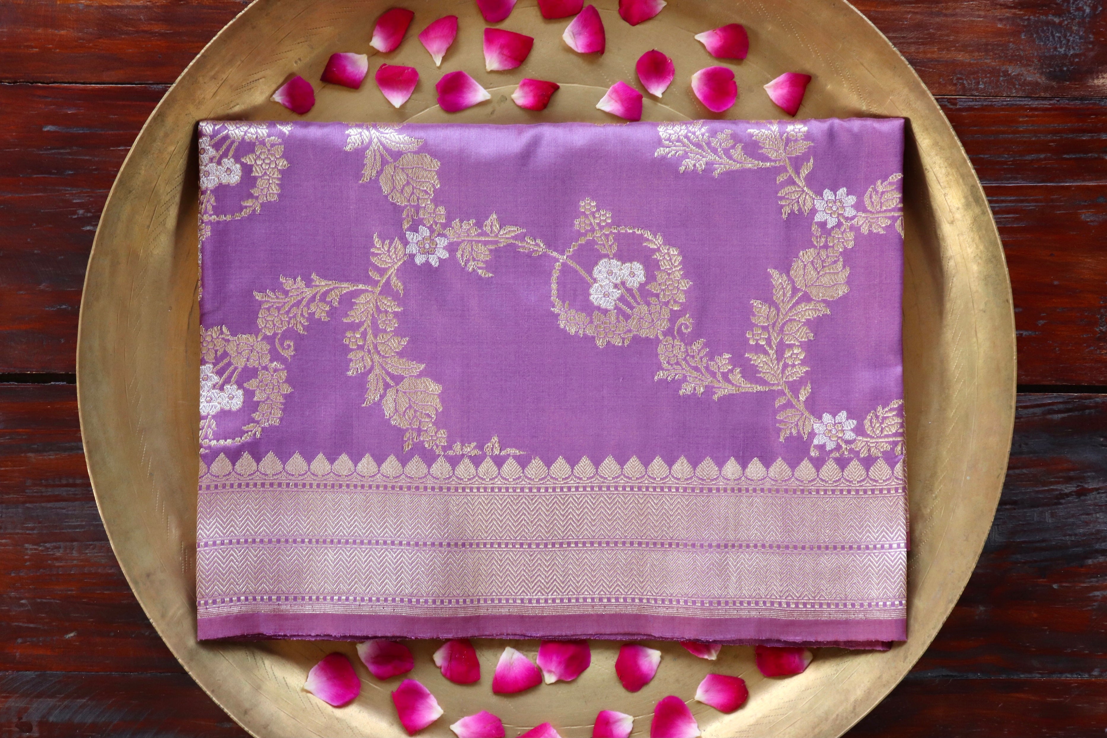 Lilac Jangla Pure Silk Handloom Banarasi Dupatta