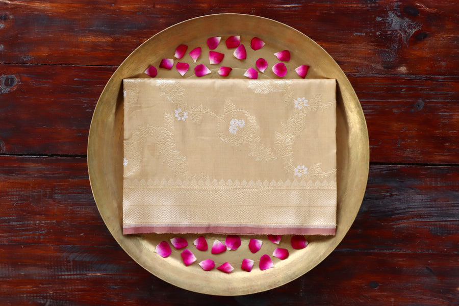 Beige pure Katan silk Banarasi dupatta with scrolling vines and florals in continuous Jangla layout.