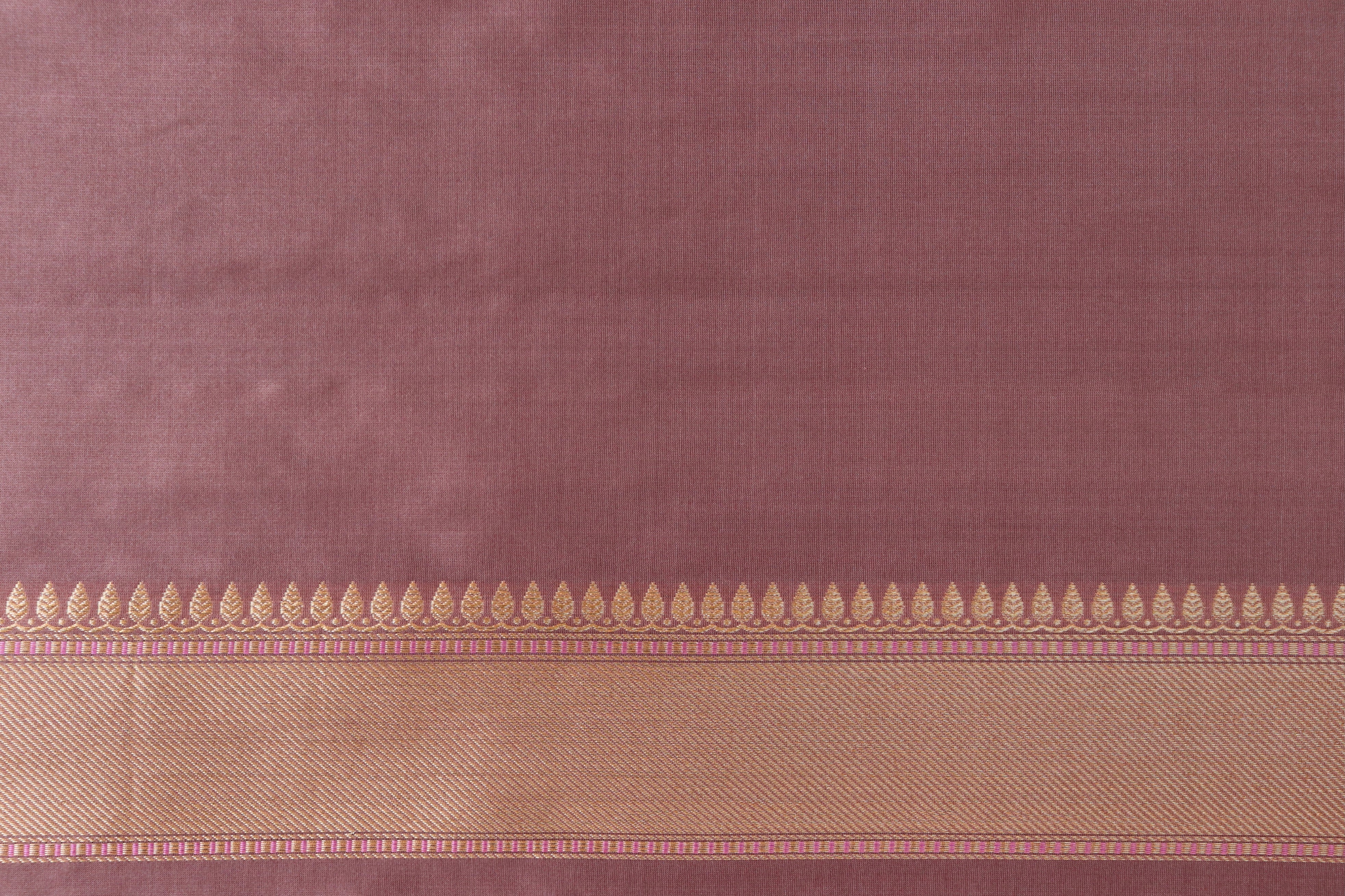 Dusty Pink Tanchoi Pure Silk Handloom Banarasi Saree