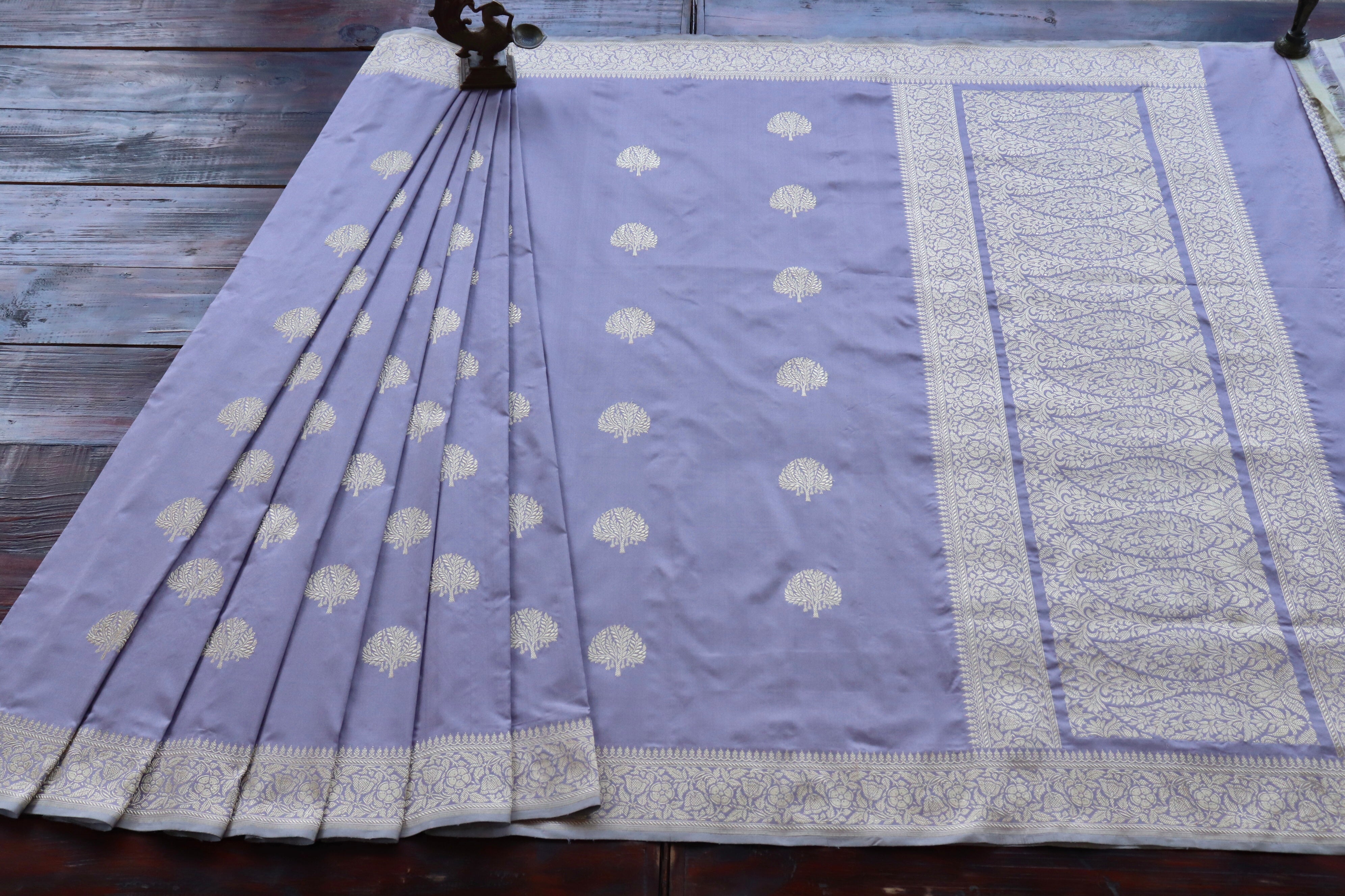 Lilac Kadhua Motif Pure Silk Handloom Banarasi Saree