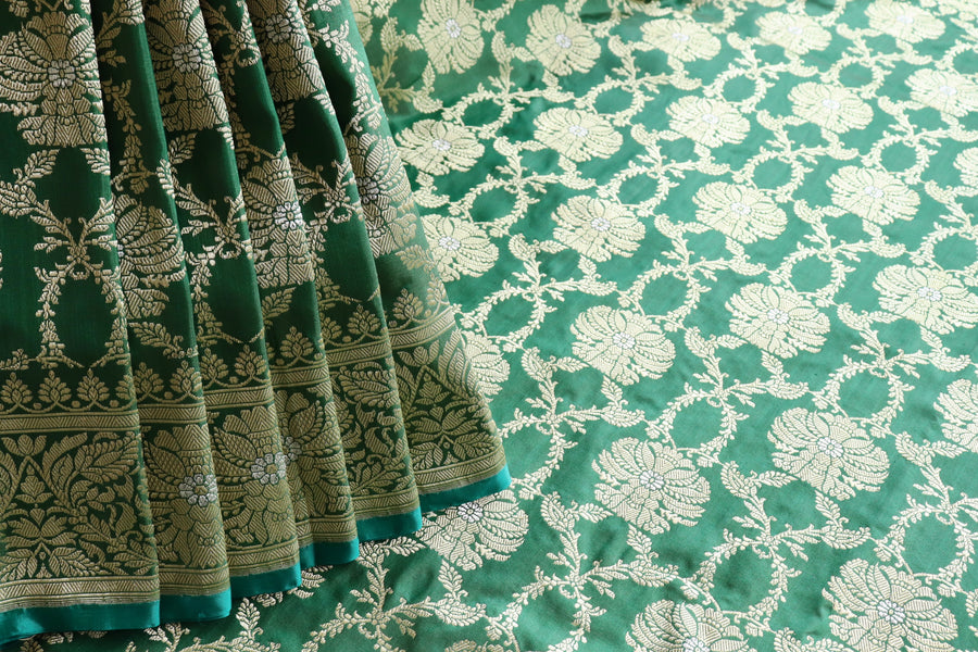 Green Chinar Pure Silk Banarasi Jangla Saree | Stuti Weaves