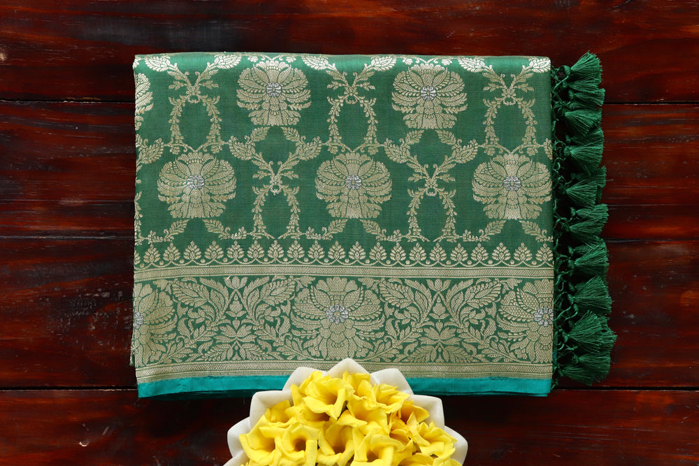 Green Chinar Pure Silk Banarasi Jangla Saree | Stuti Weaves