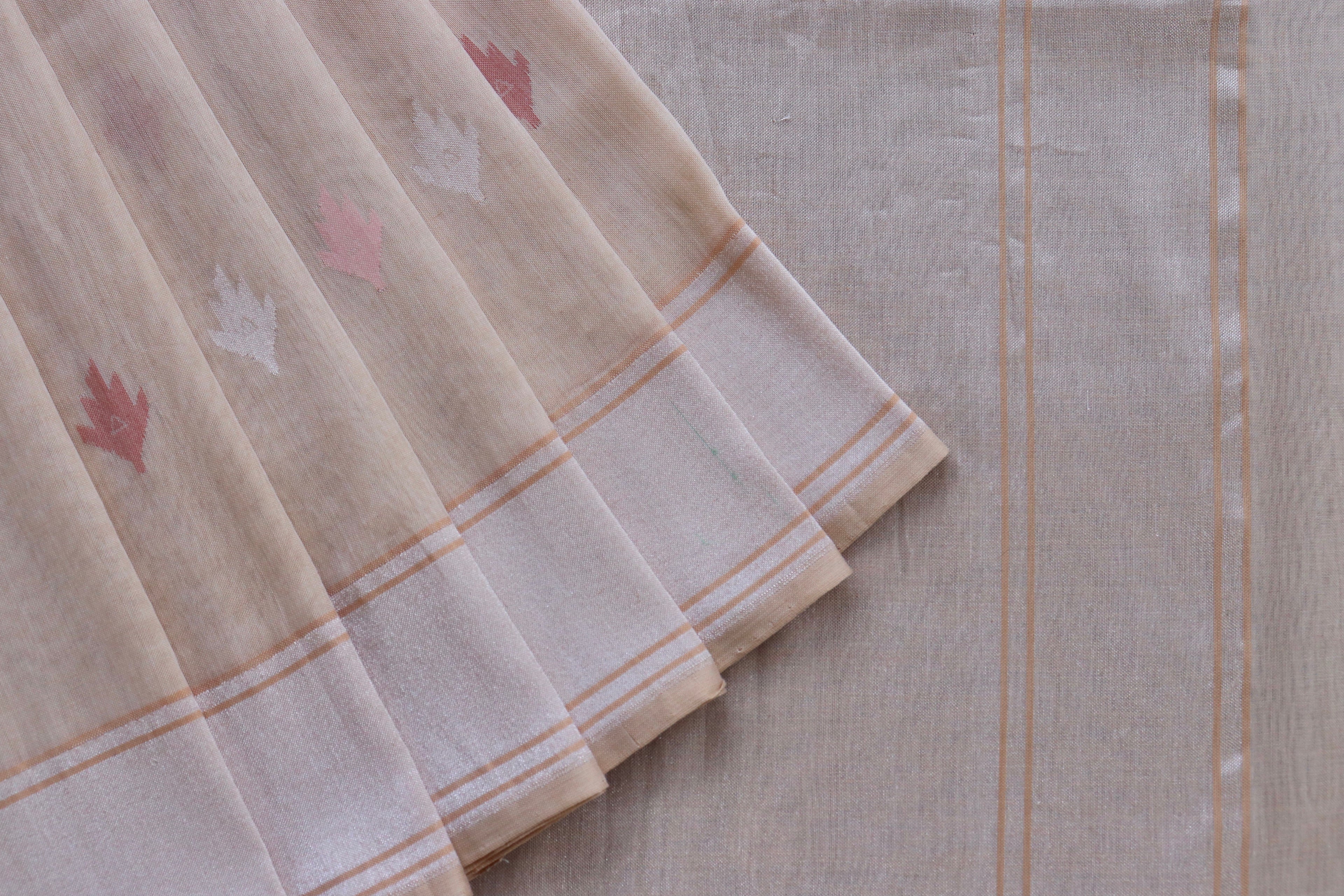 Cream Cotton Meenadar Kadhua Motif Banarasi Handloom Saree