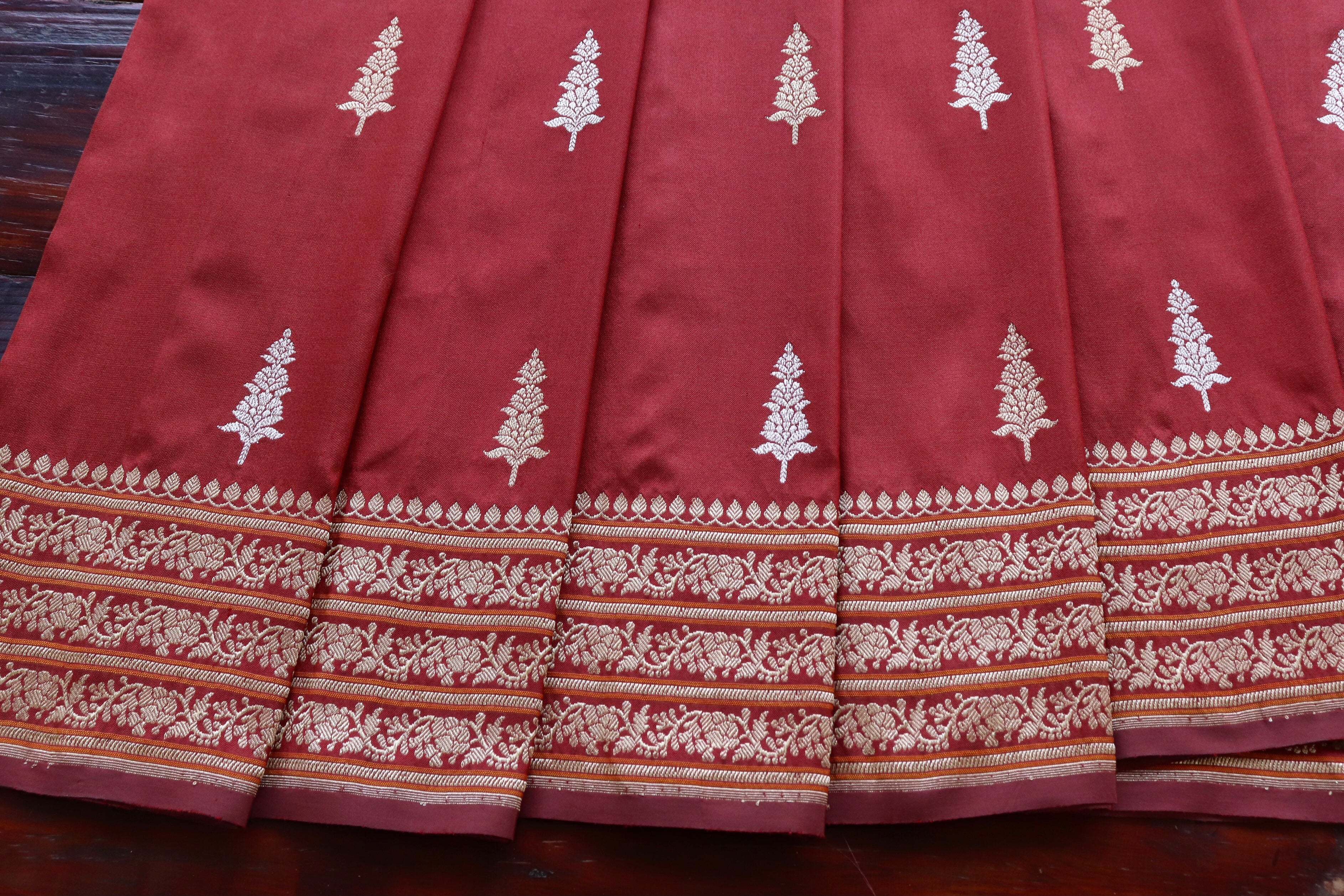 Maroon Kadhua Motif Pure Silk Handloom Banarasi Saree