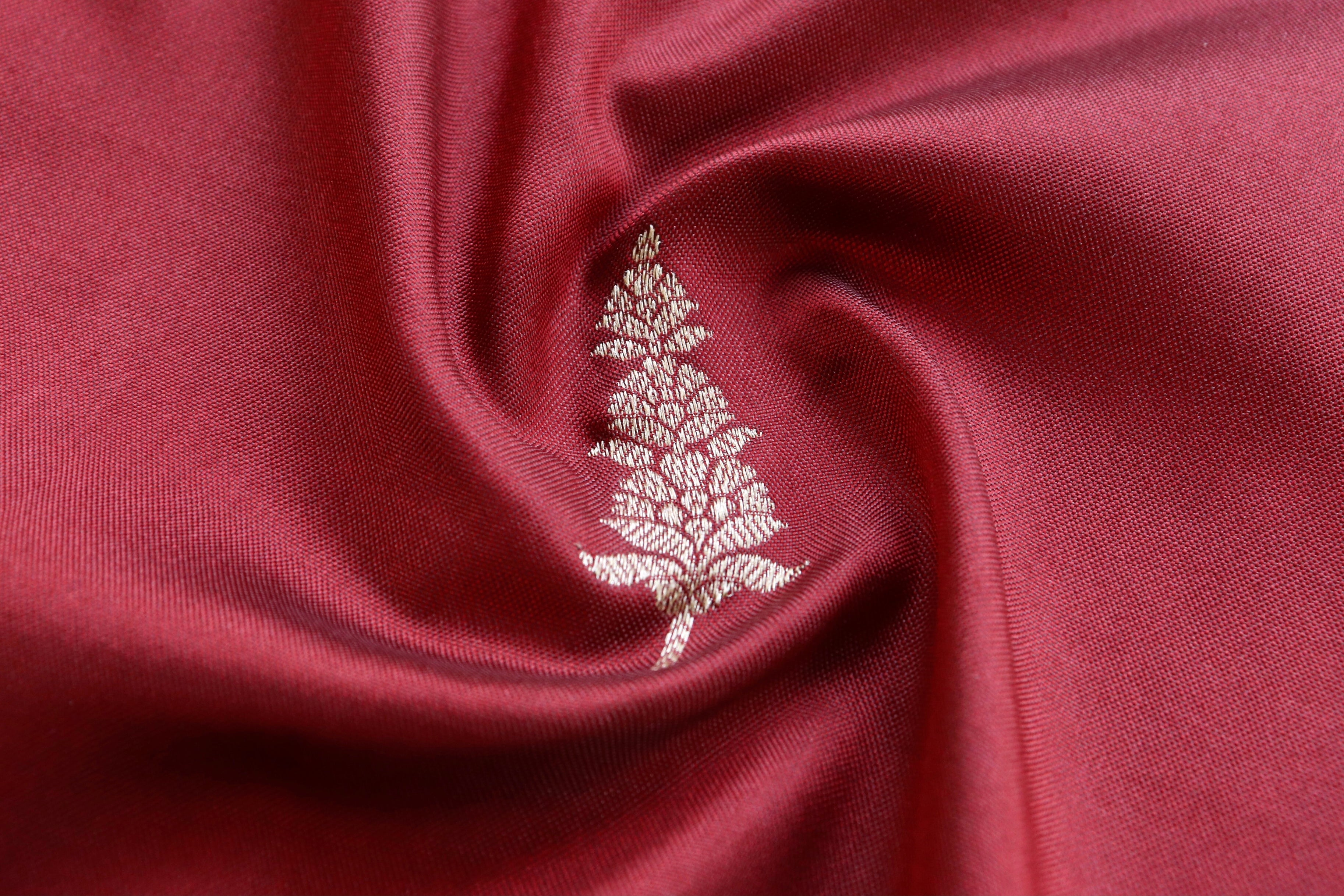 Maroon Kadhua Motif Pure Silk Handloom Banarasi Saree
