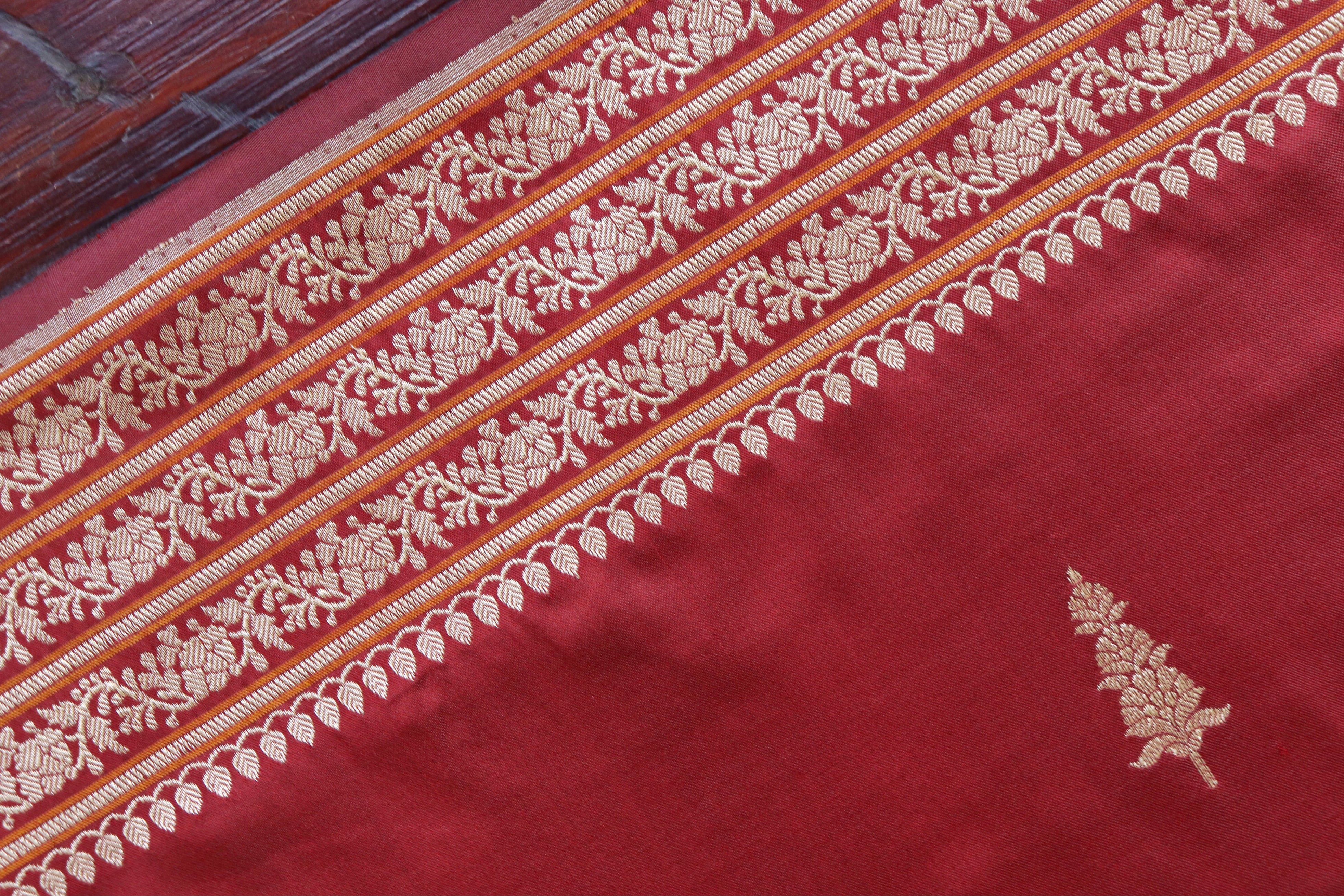Maroon Kadhua Motif Pure Silk Handloom Banarasi Saree