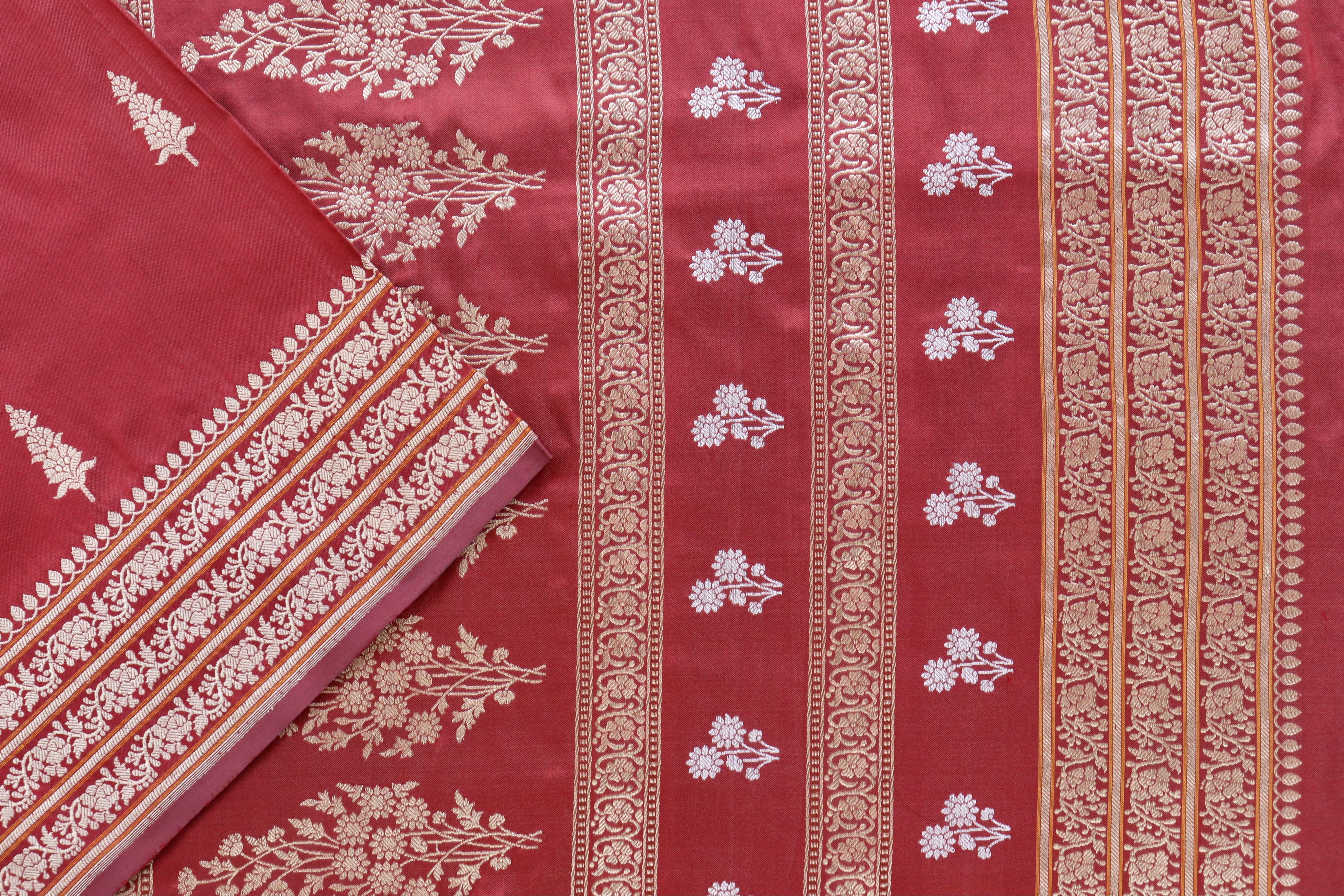 Maroon Kadhua Motif Pure Silk Handloom Banarasi Saree