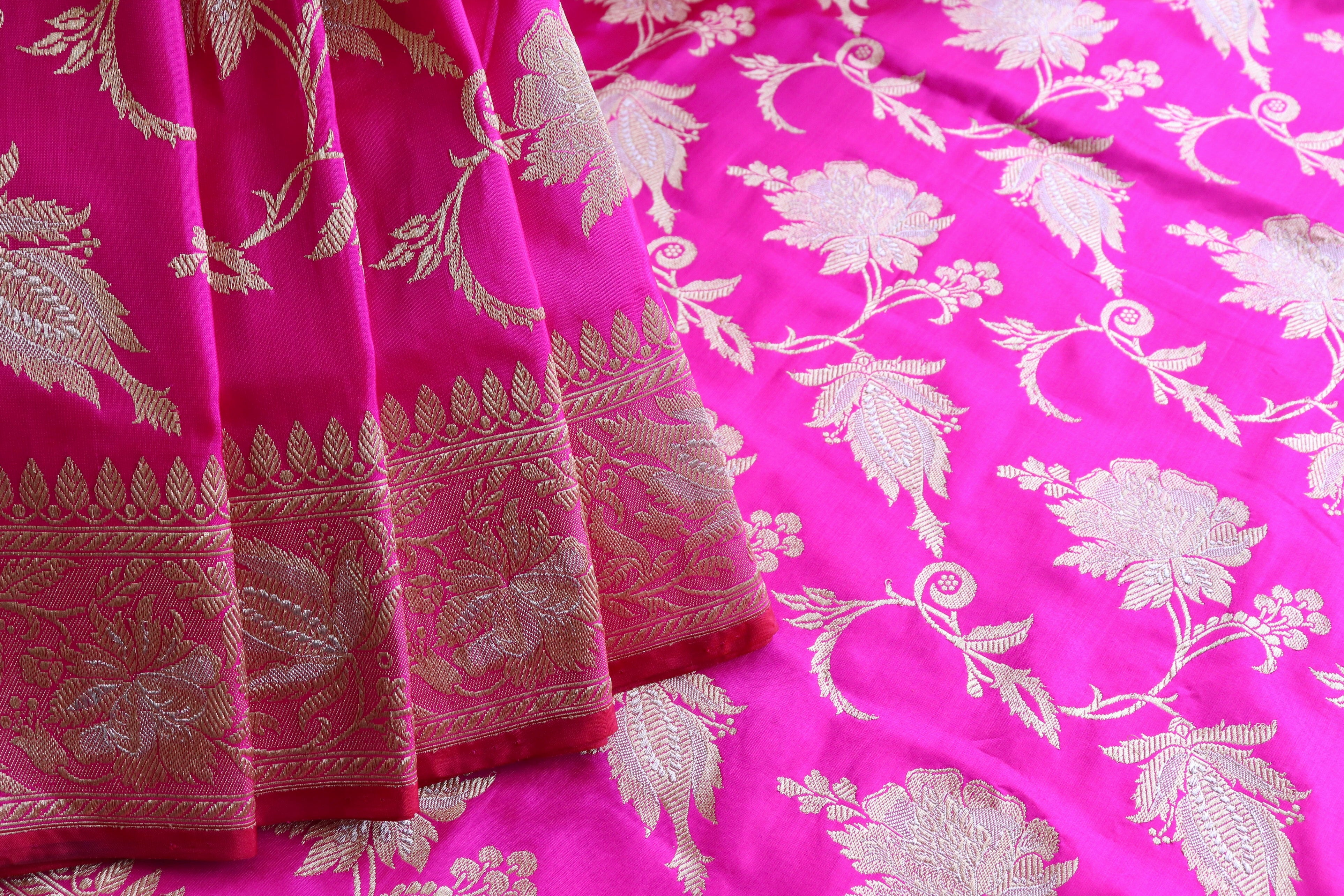 Rani Chinar Jangla Pure Silk Handloom Banarasi Saree