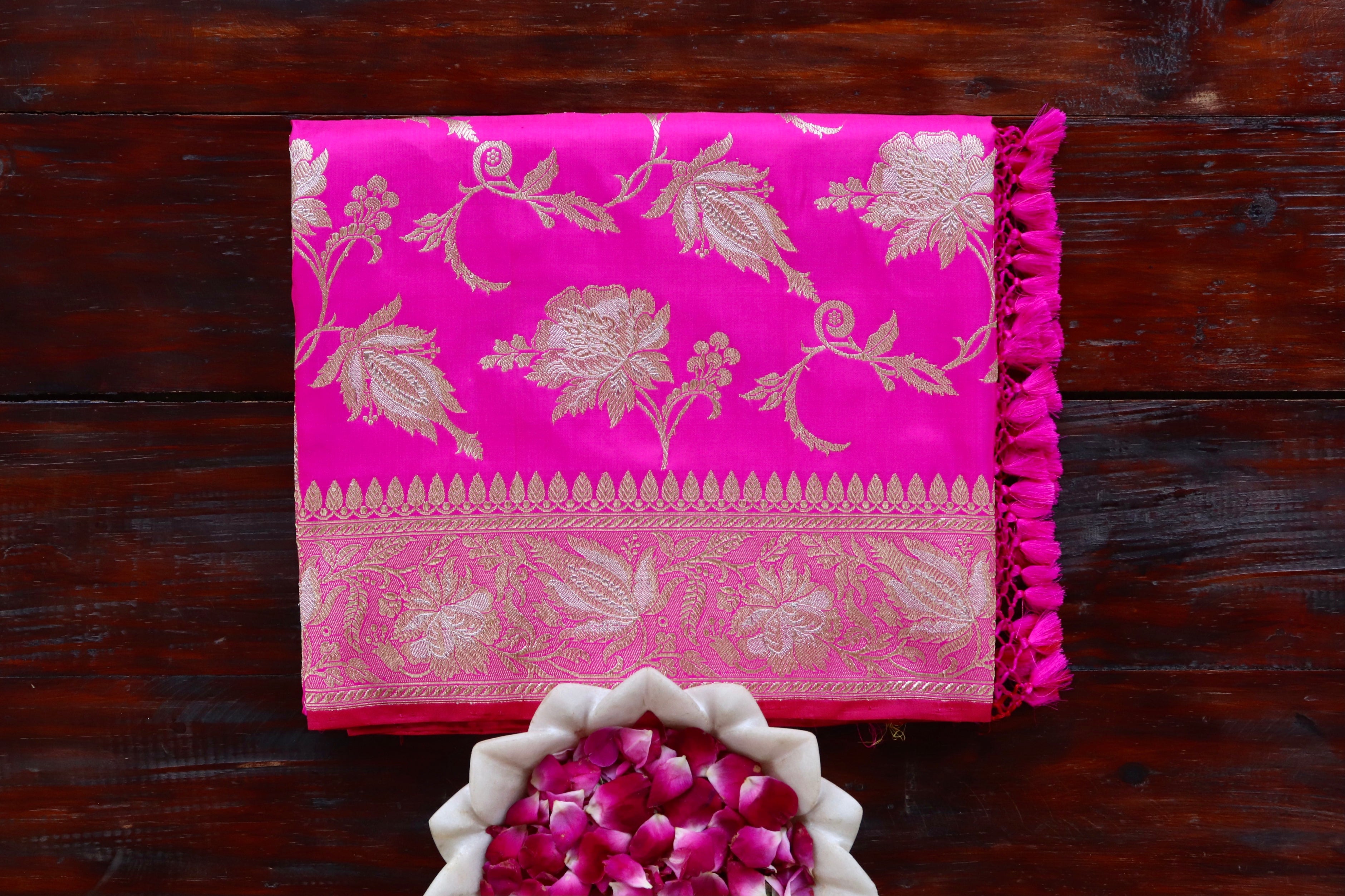 Rani Chinar Jangla Pure Silk Handloom Banarasi Saree