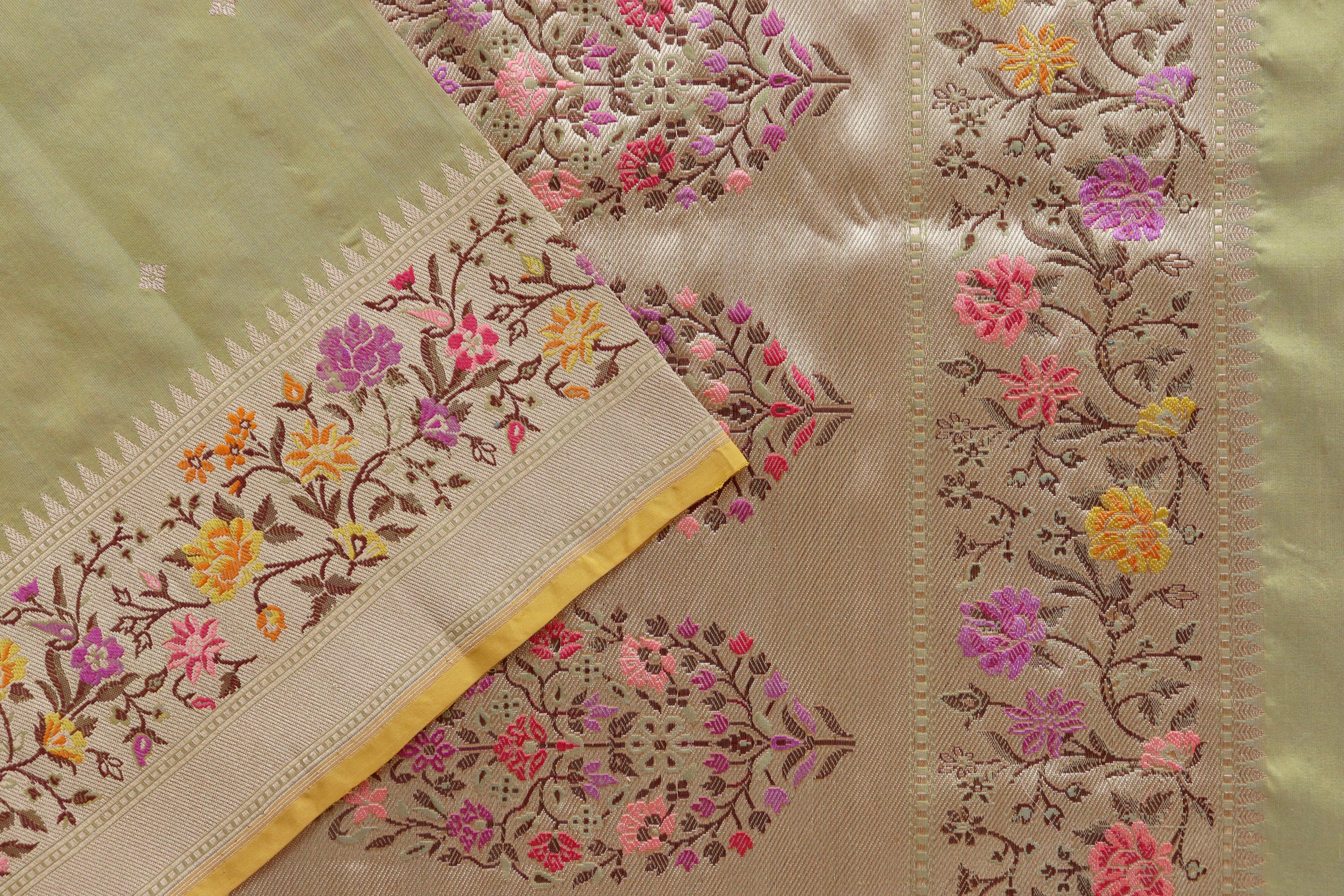 Olive Meenadar Kadhua  Pure Silk Handloom Banarasi Saree