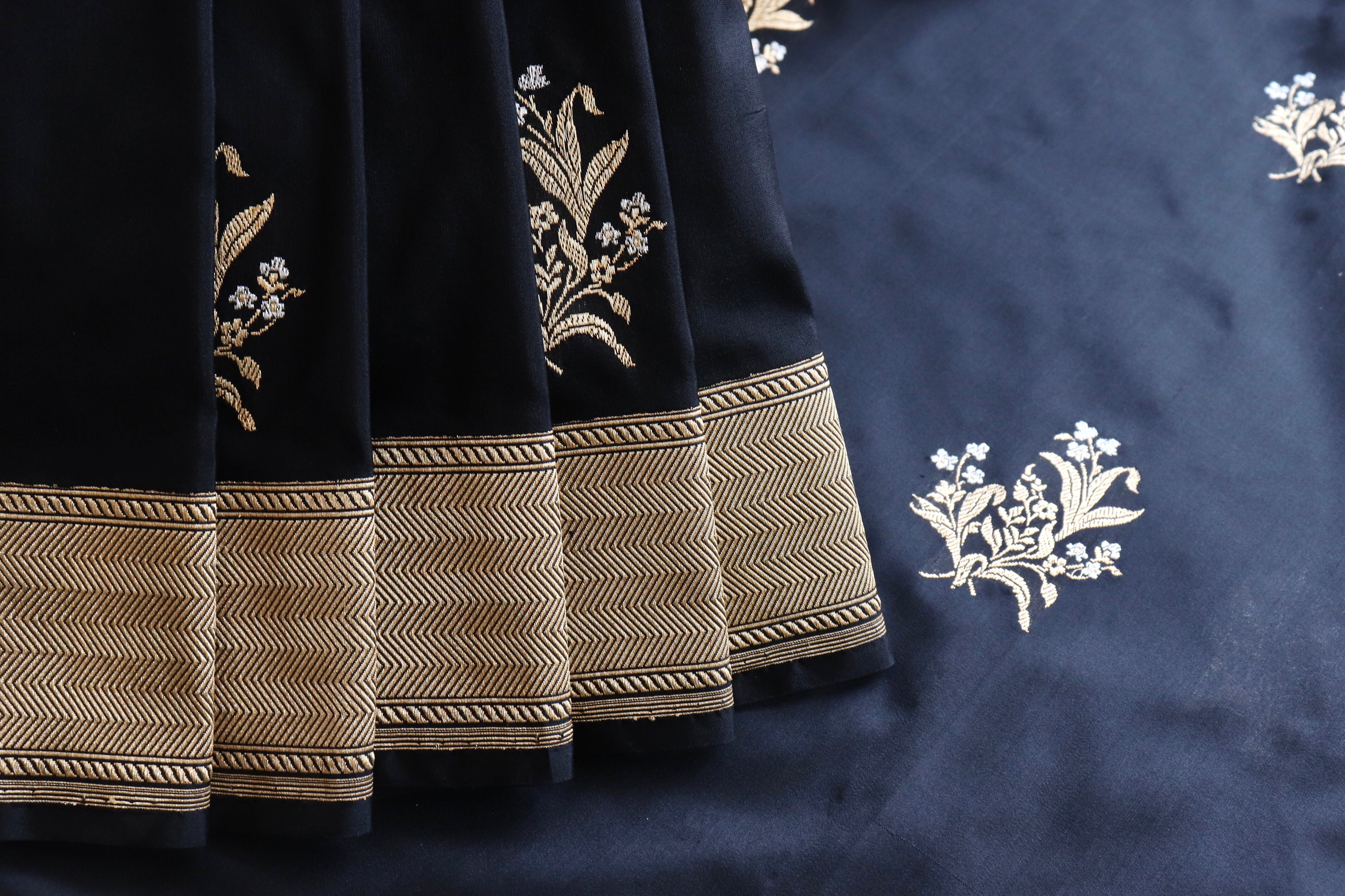 Black Alfi Pure Silk Handloom Banarasi Saree