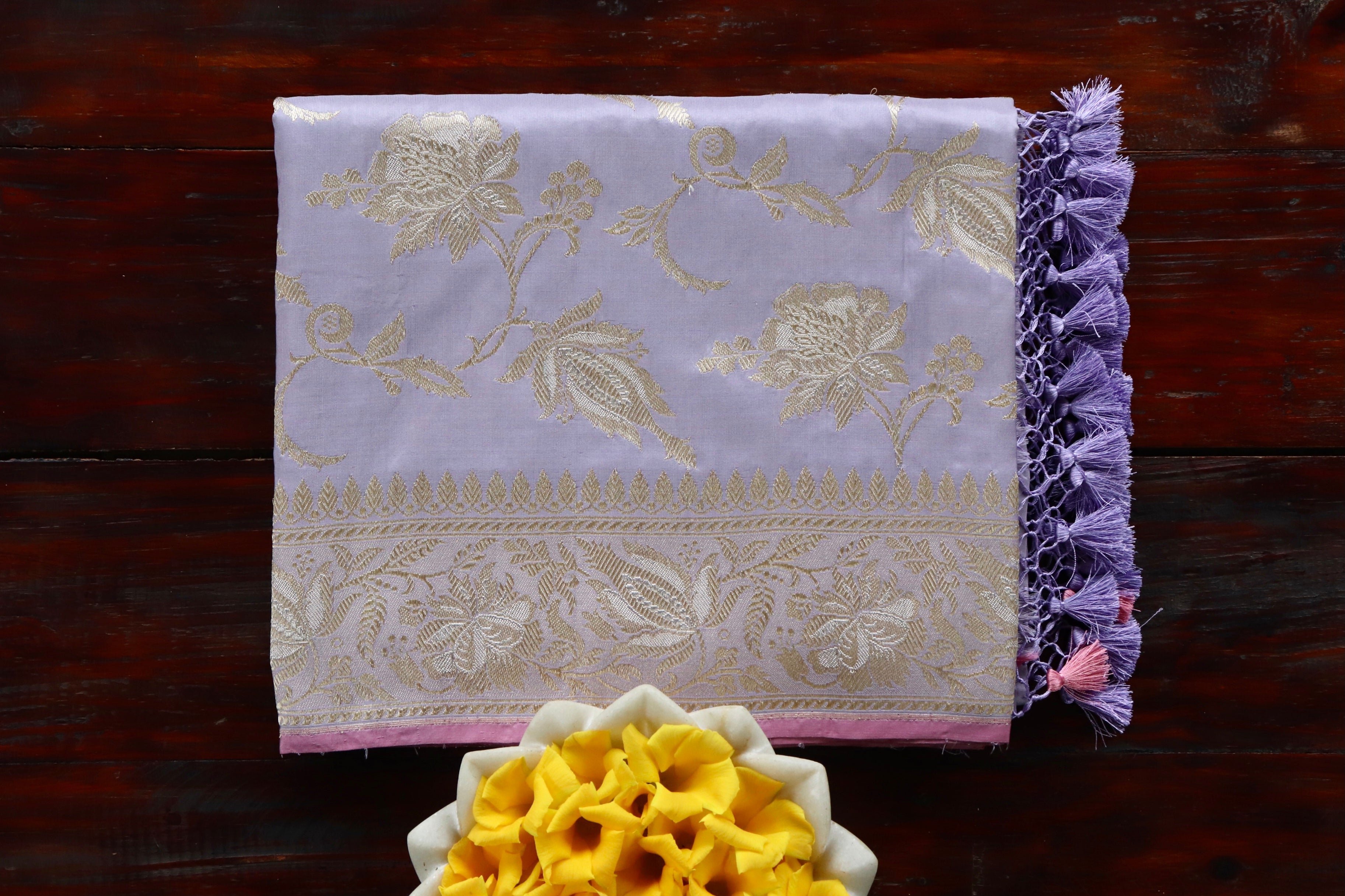 Lilac Chinar Jangla Pure Silk Handloom Banarasi Saree