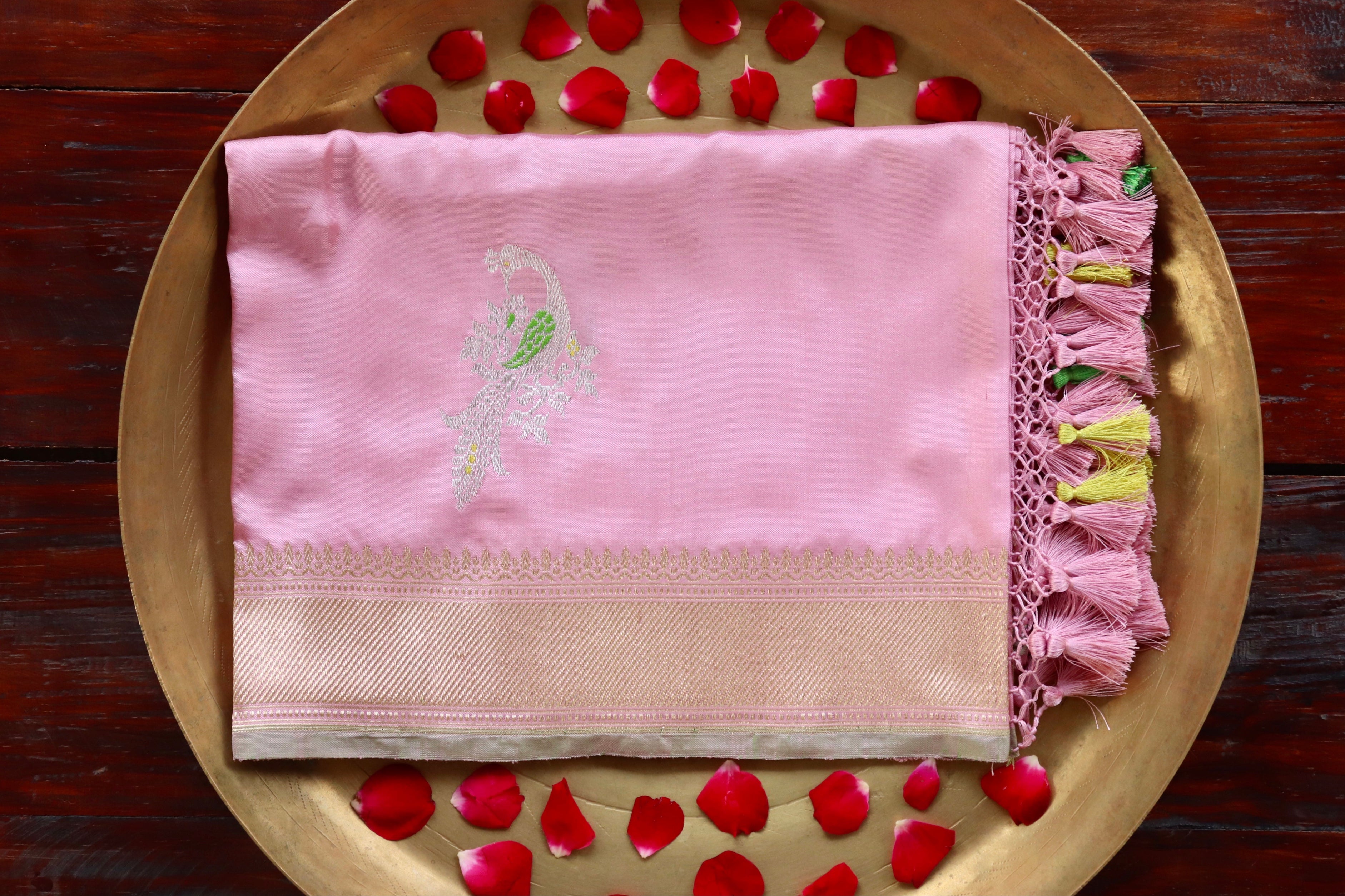 Light Pink Leaf Motif Pure Silk Handloom Banarasi Dupatta