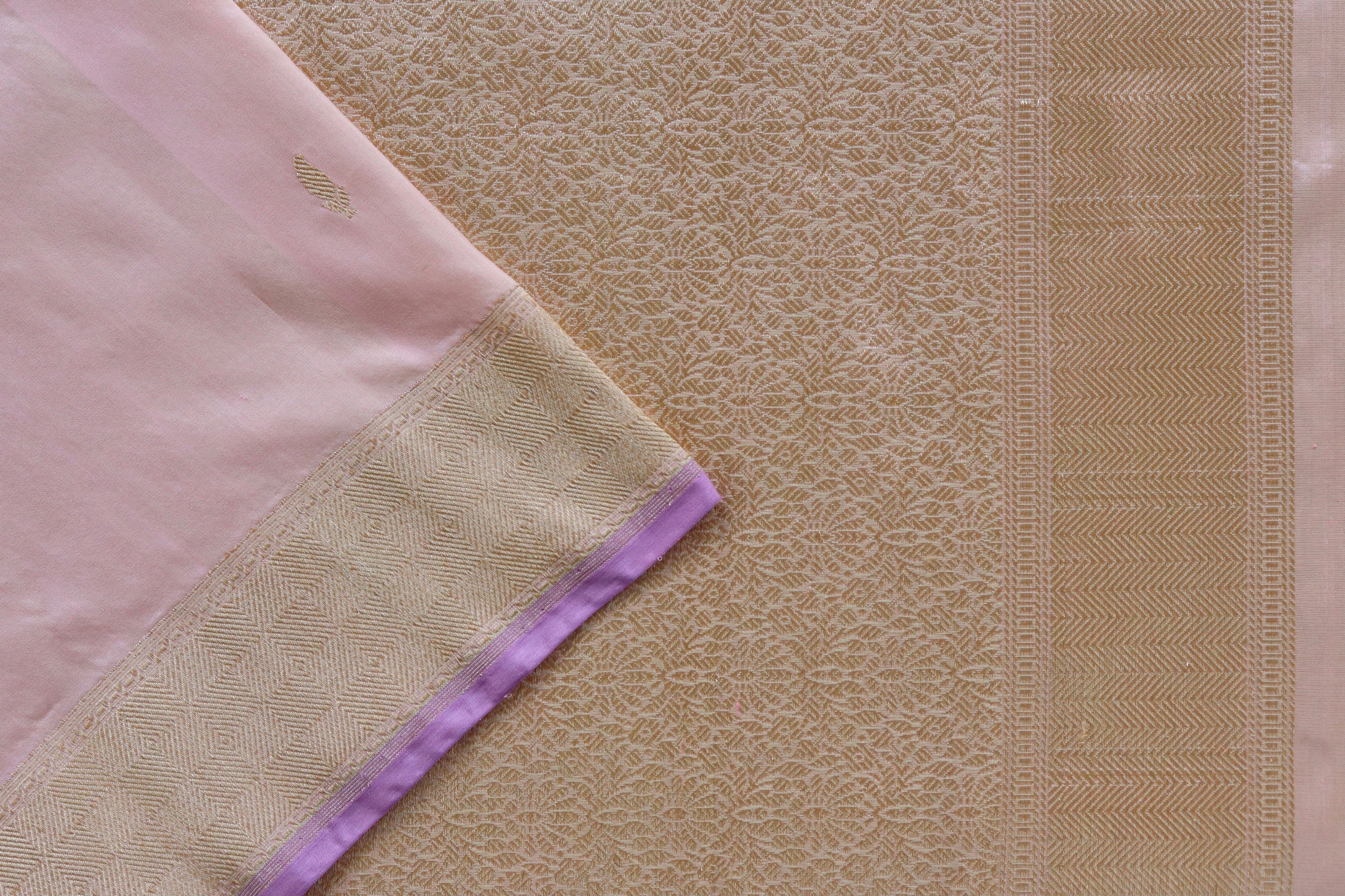 Peachy Pink Kairy Kuniya Pure Silk Handloom Banarasi Saree