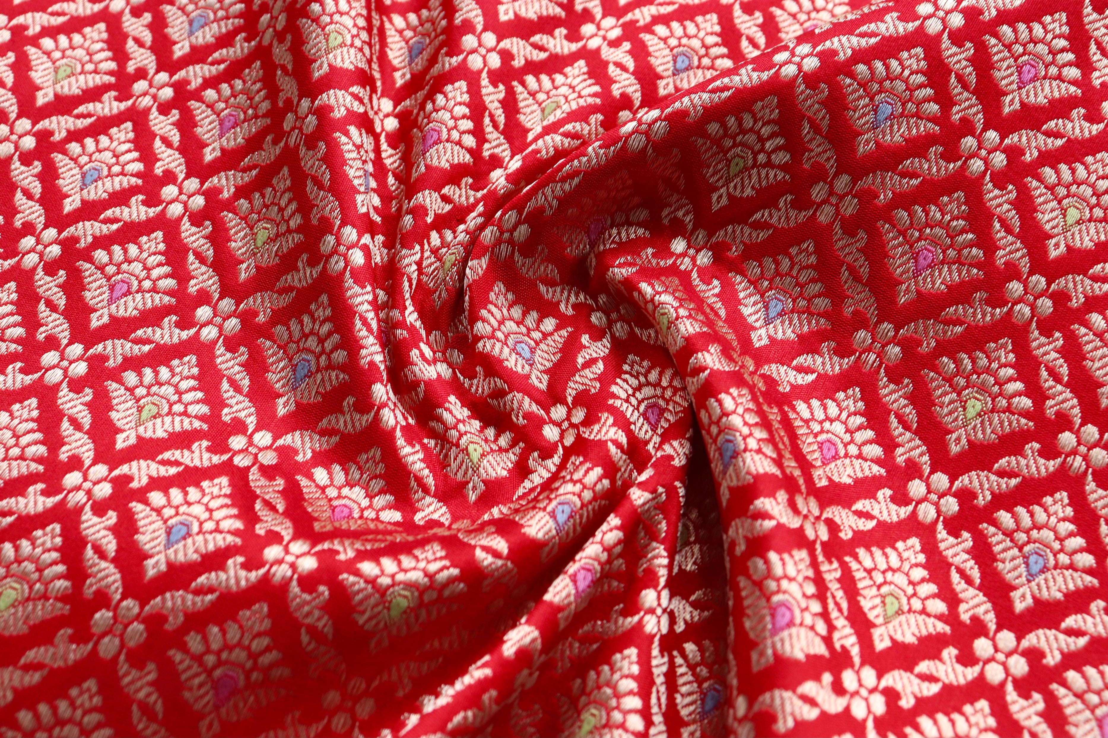 Red Meenadar Handwoven Banarasi Tanchoi Silk Saree