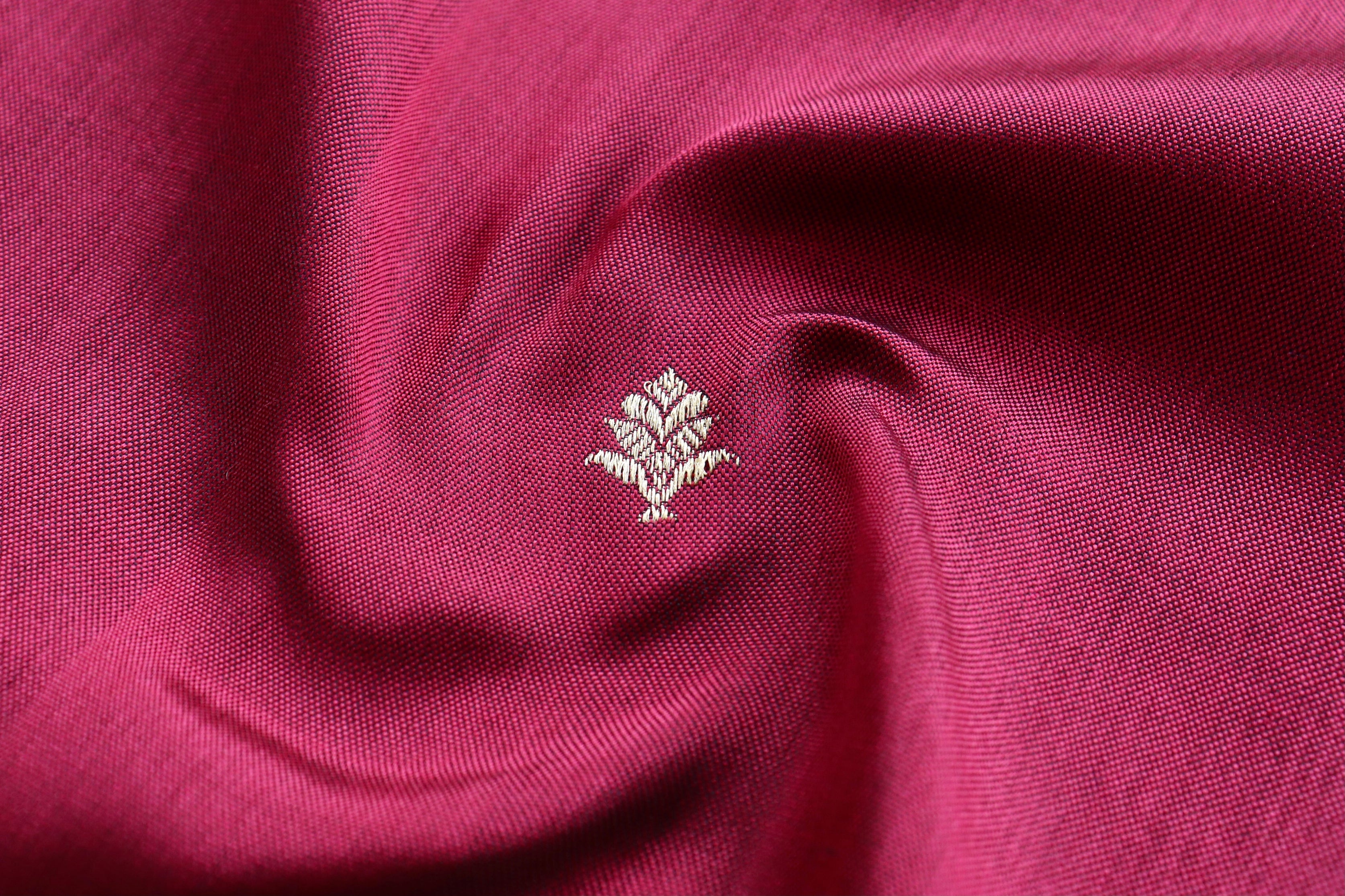 Maroon Kadhua Motif Pure Silk Handloom Banarasi Saree