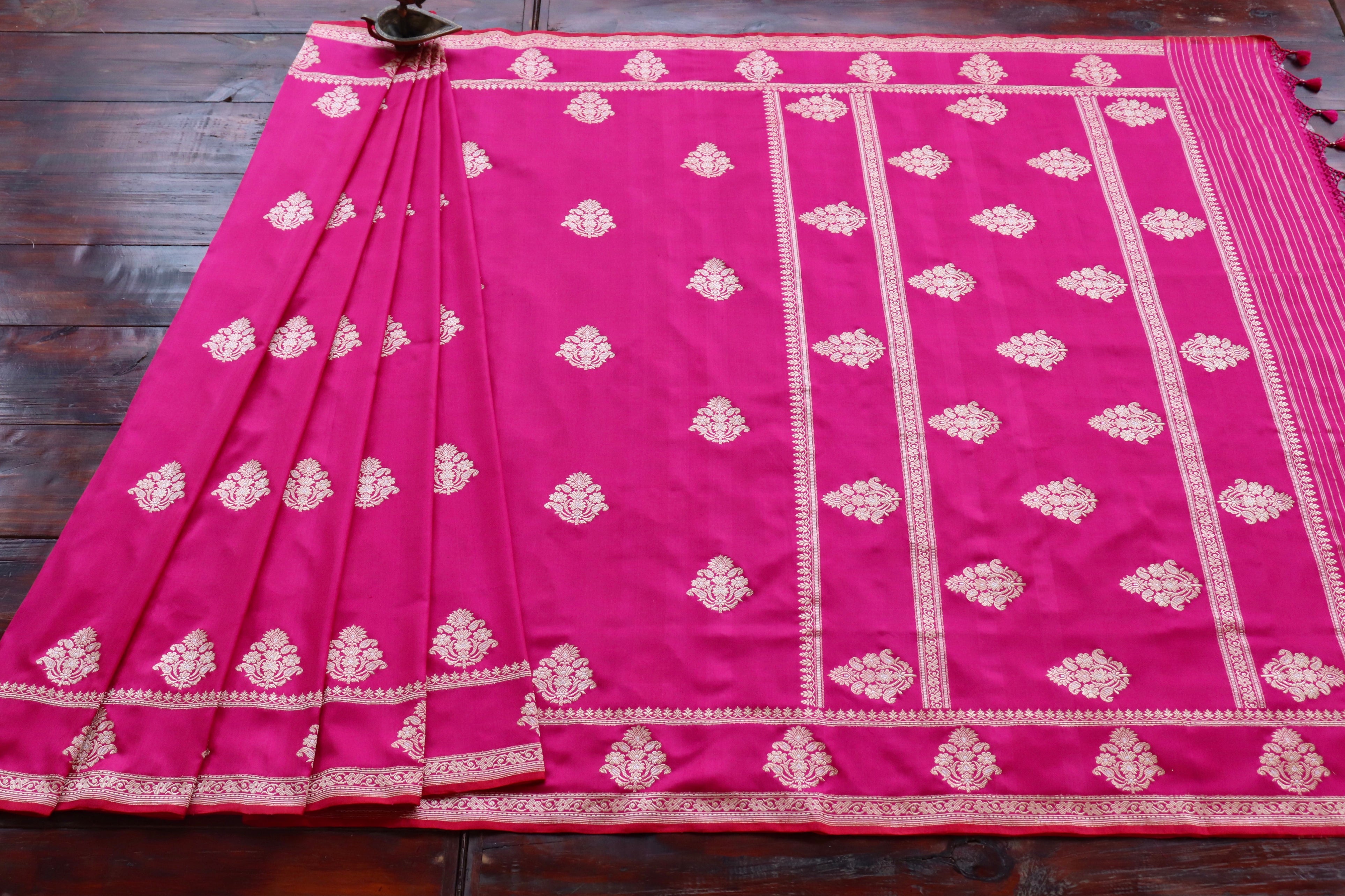 Pink Kadhua Motif Pure Silk Handloom Banarasi Saree