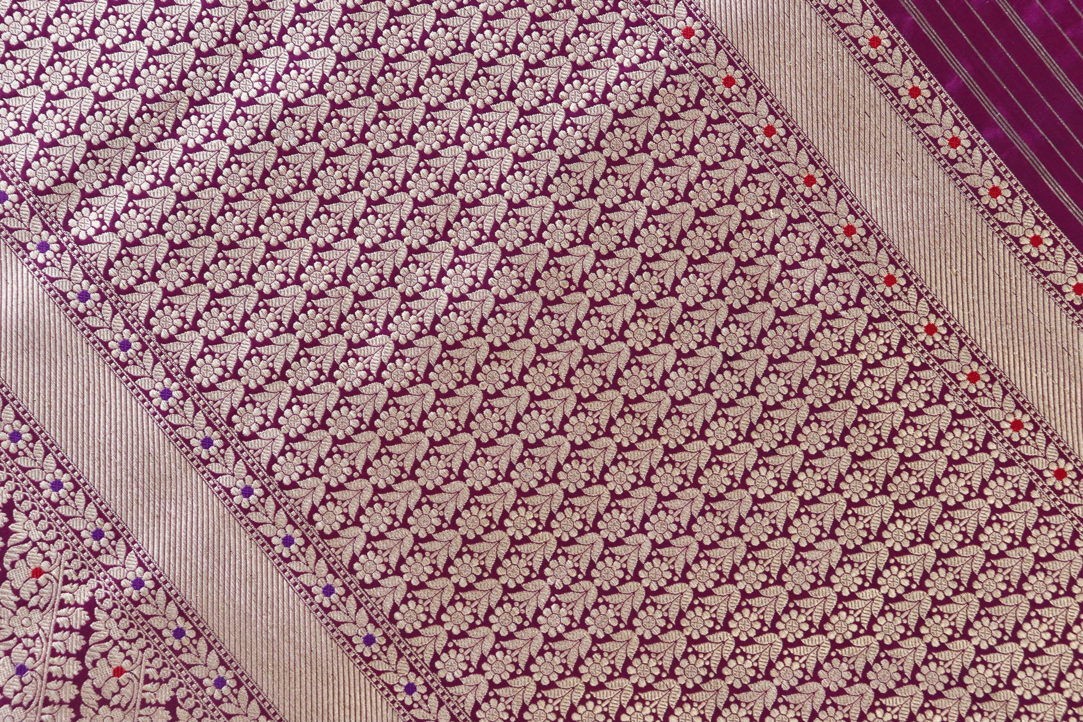 Purple Meenadar Tanchoi Pure Silk Handloom Banarasi Saree