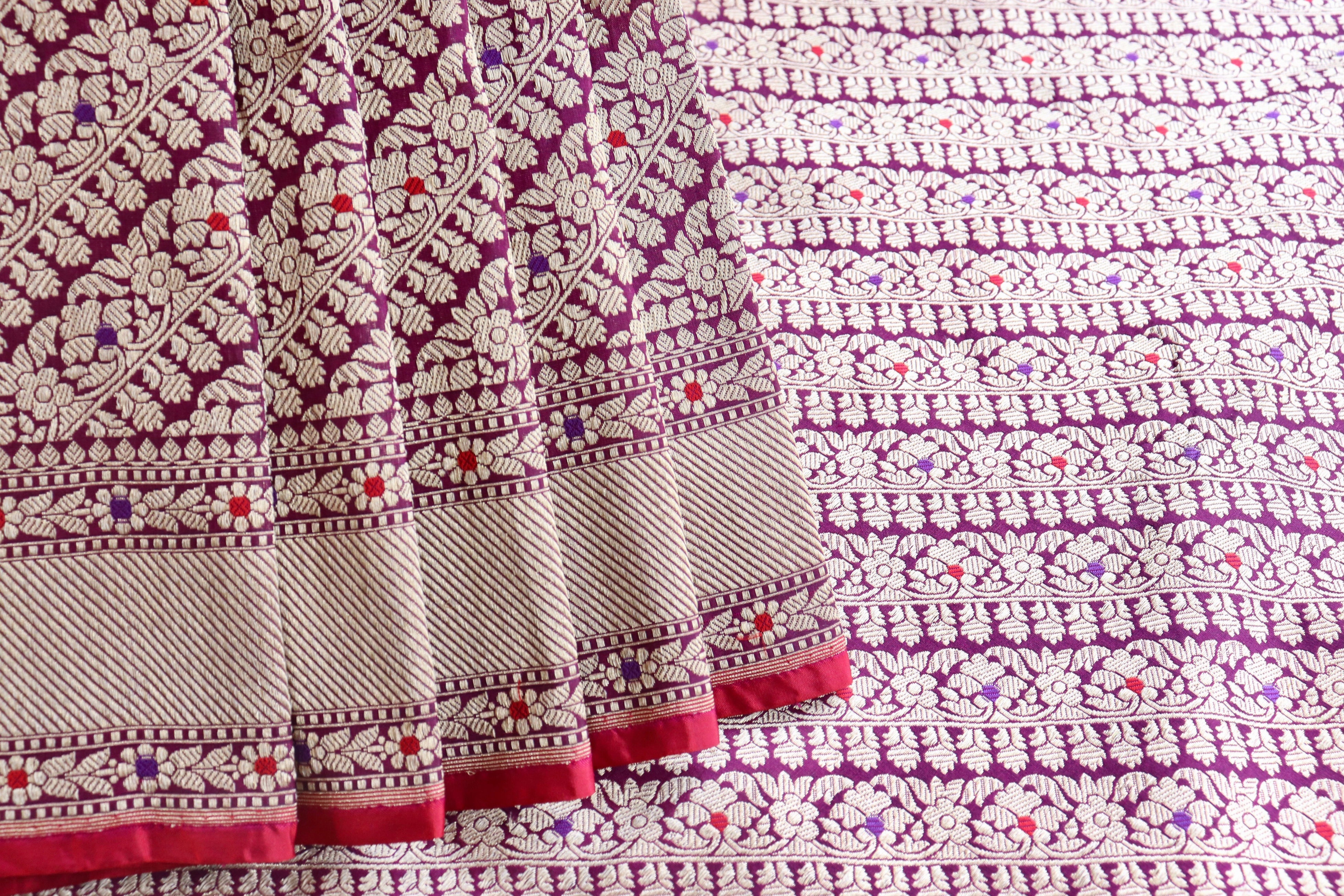 Purple Meenadar Tanchoi Pure Silk Handloom Banarasi Saree