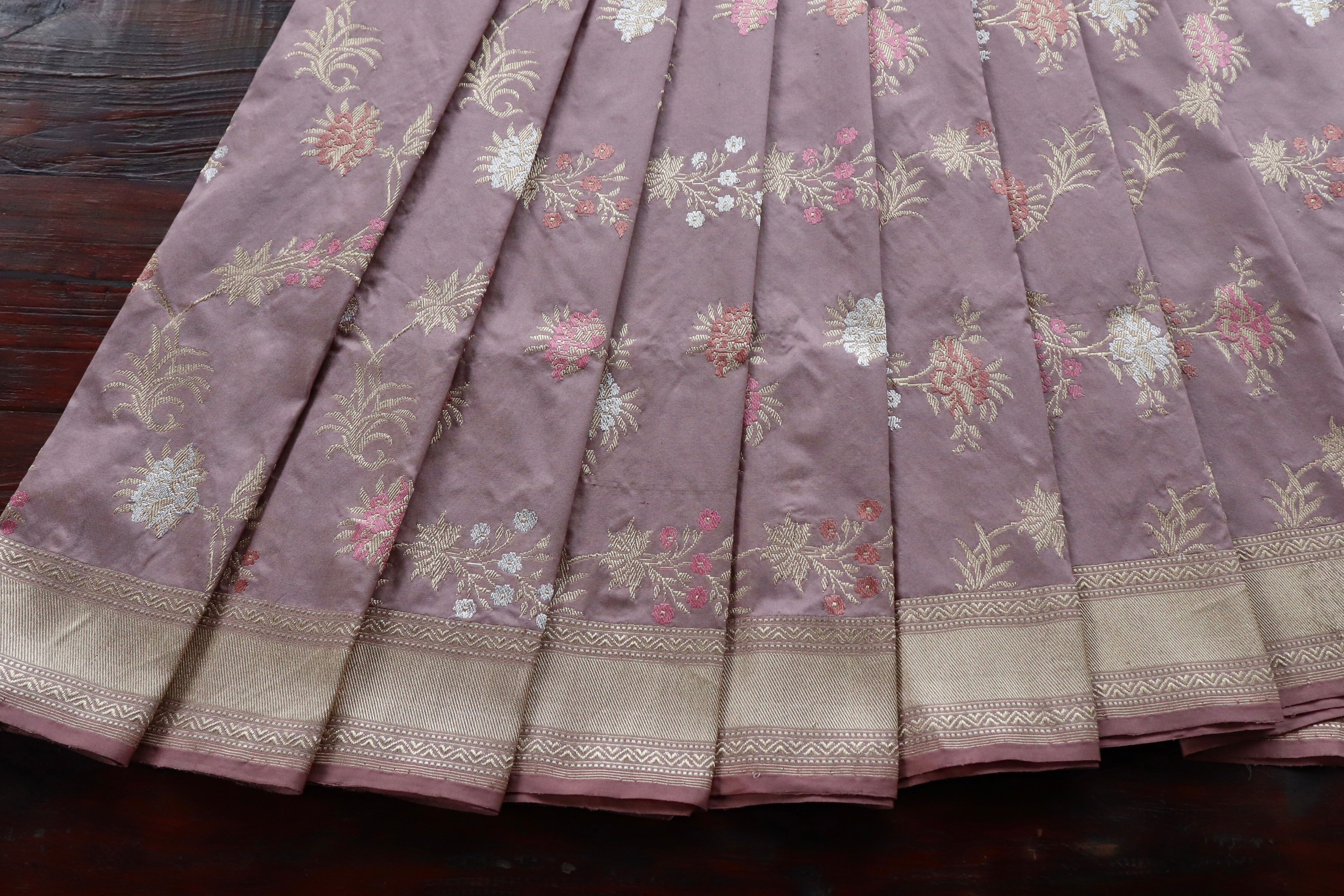 Pinkish Beige Jangla Pure Silk Handloom Banarasi Saree