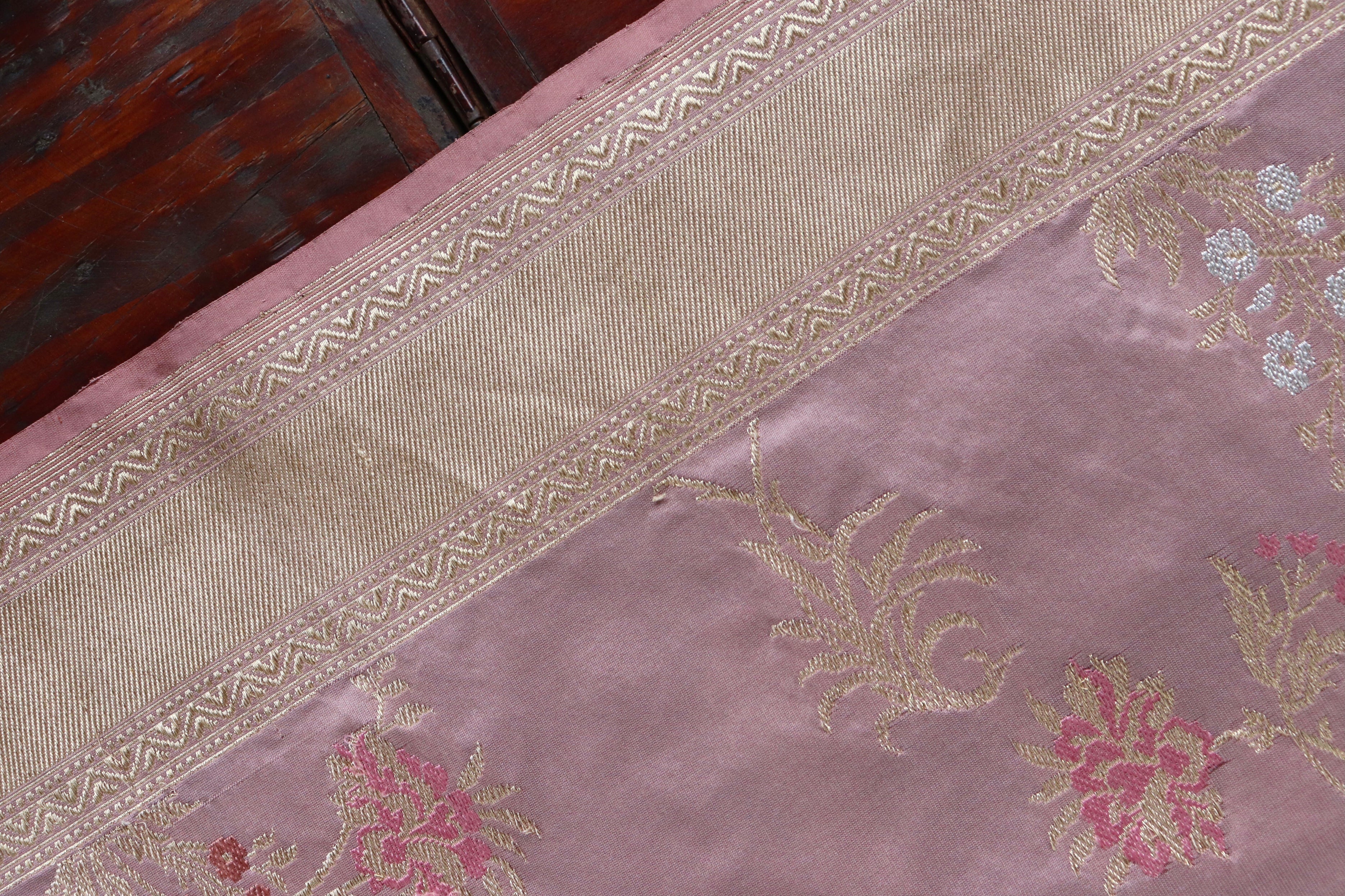 Pinkish Beige Jangla Pure Silk Handloom Banarasi Saree