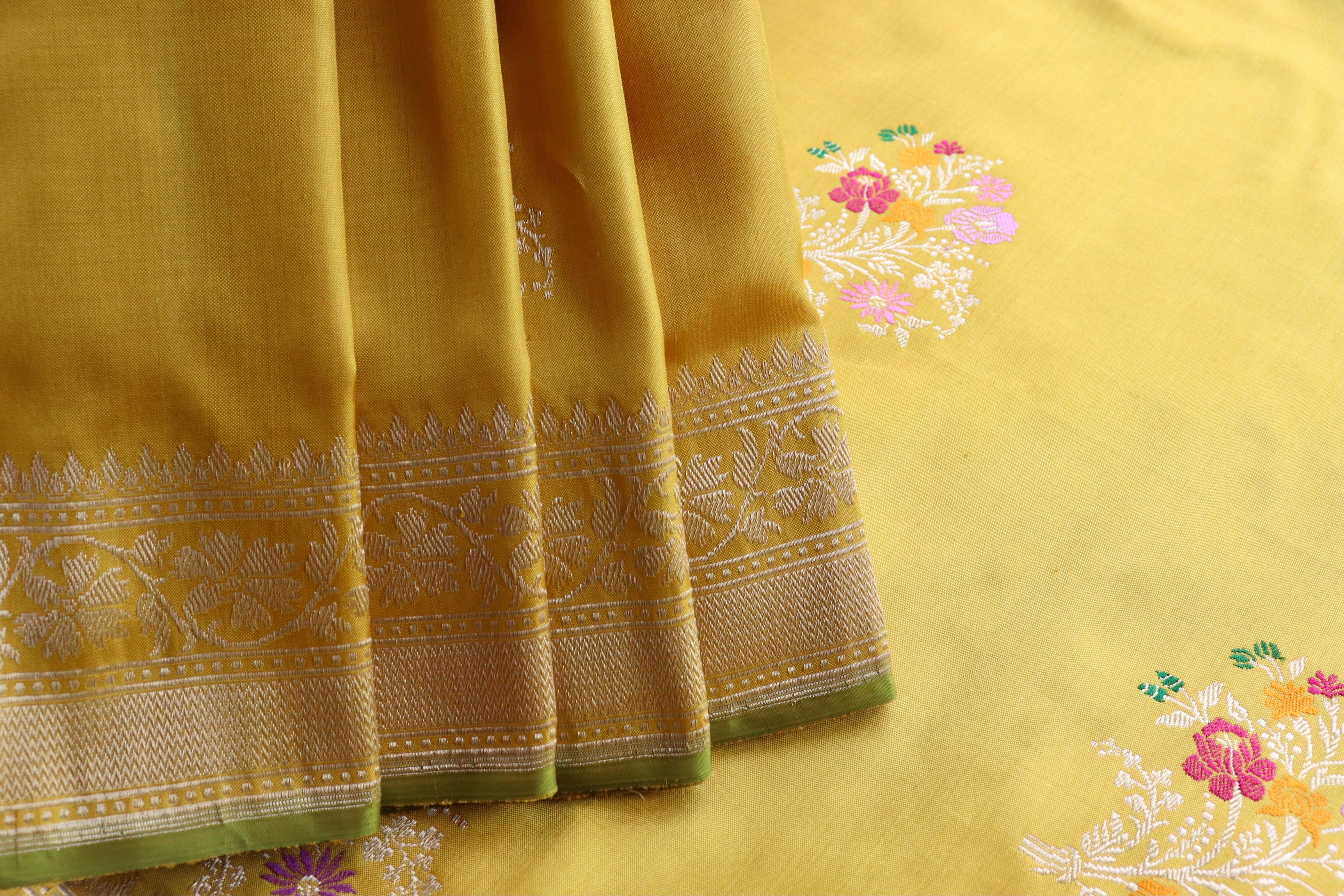 Yellow Guldasta Motif Pure Kora Silk Handloom Saree