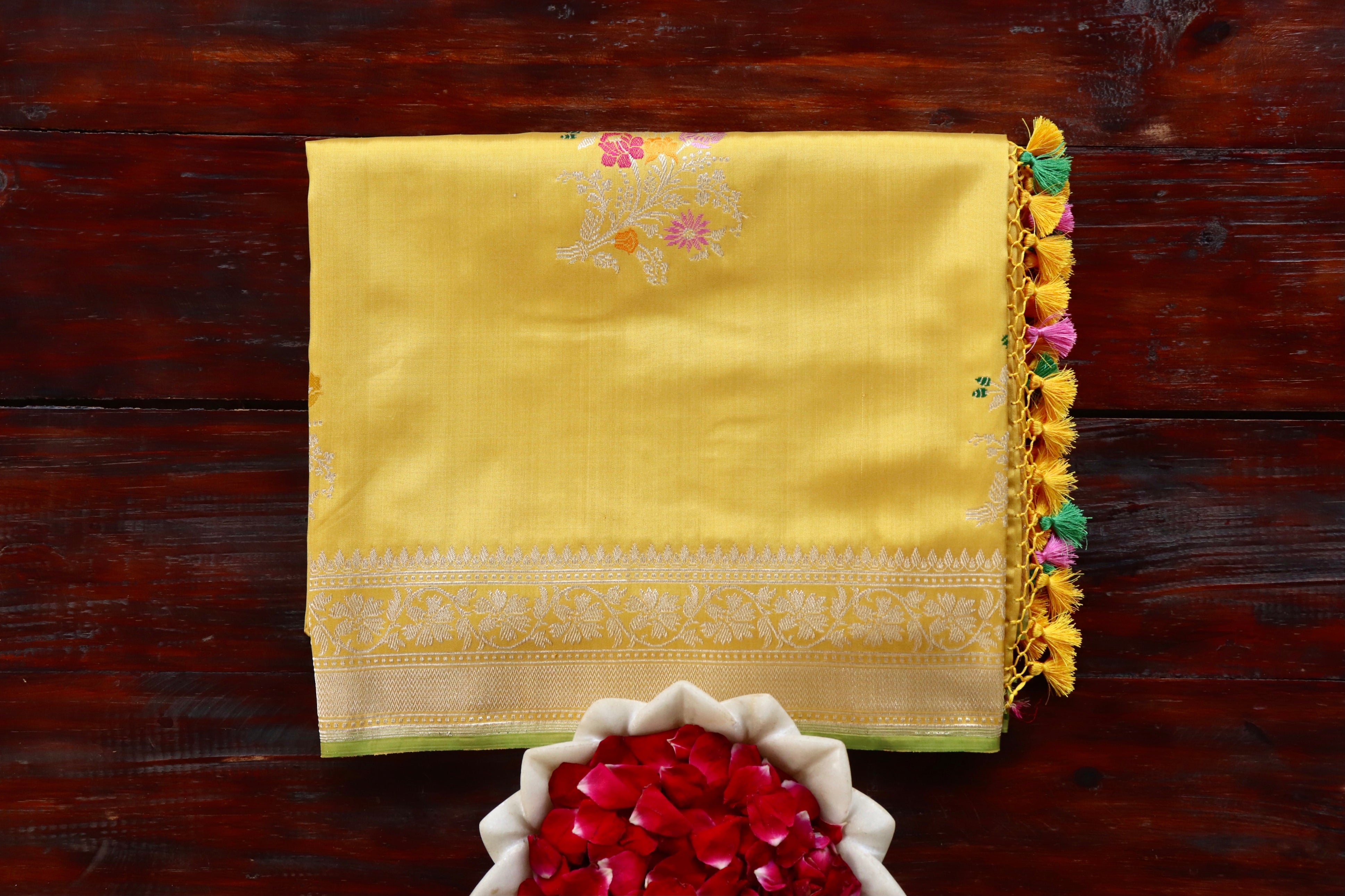 Yellow Guldasta Motif Pure Kora Silk Handloom Saree