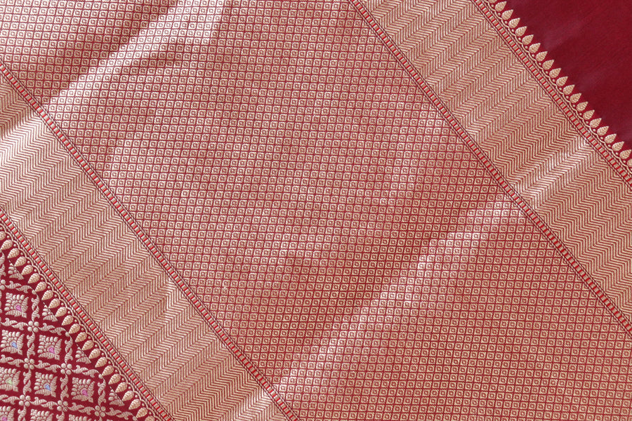 Burgundy Meenadar Handwoven Banarasi Tanchoi Silk Saree