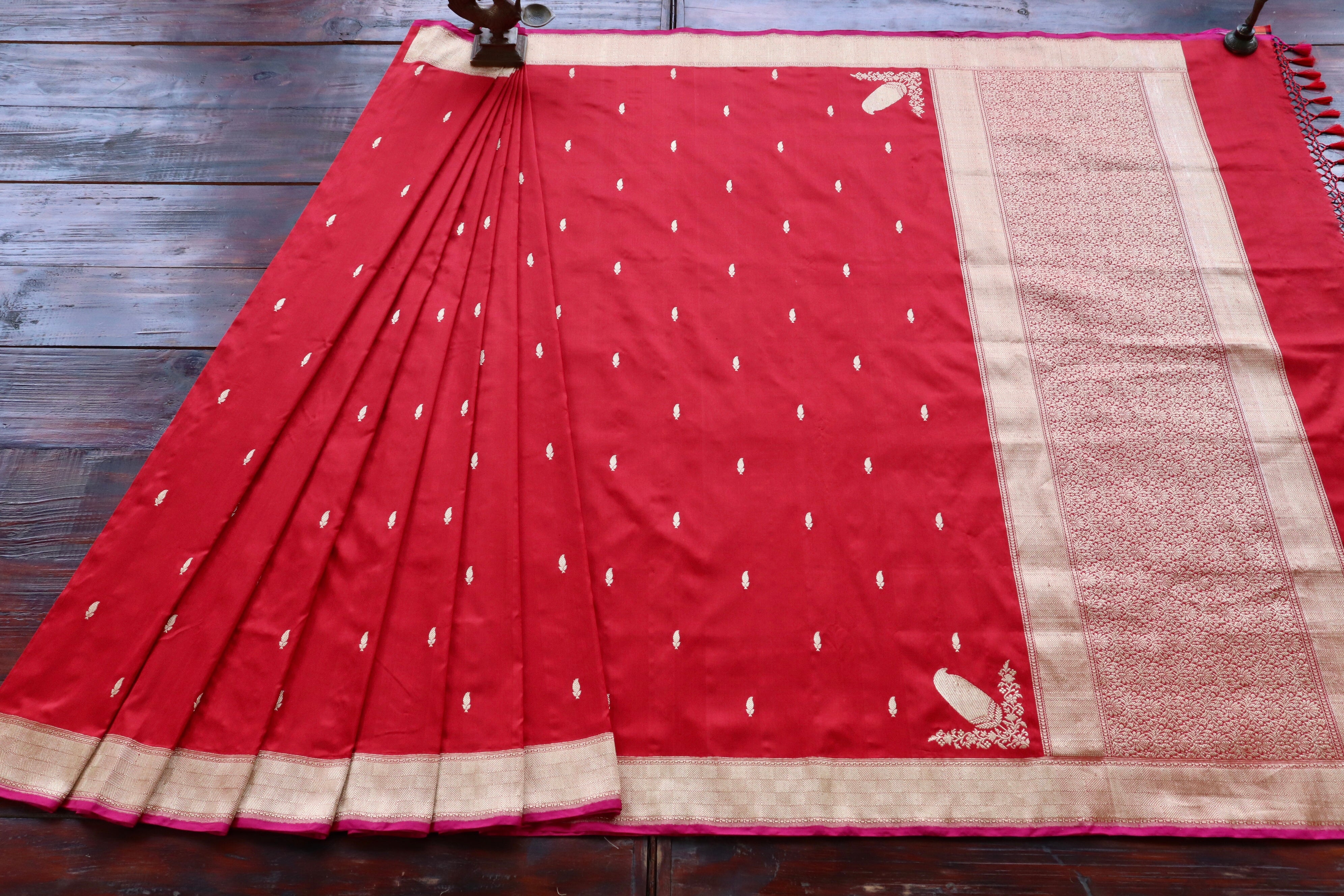 Red Kairy Kuniya Pure Silk Handloom Banarasi Saree