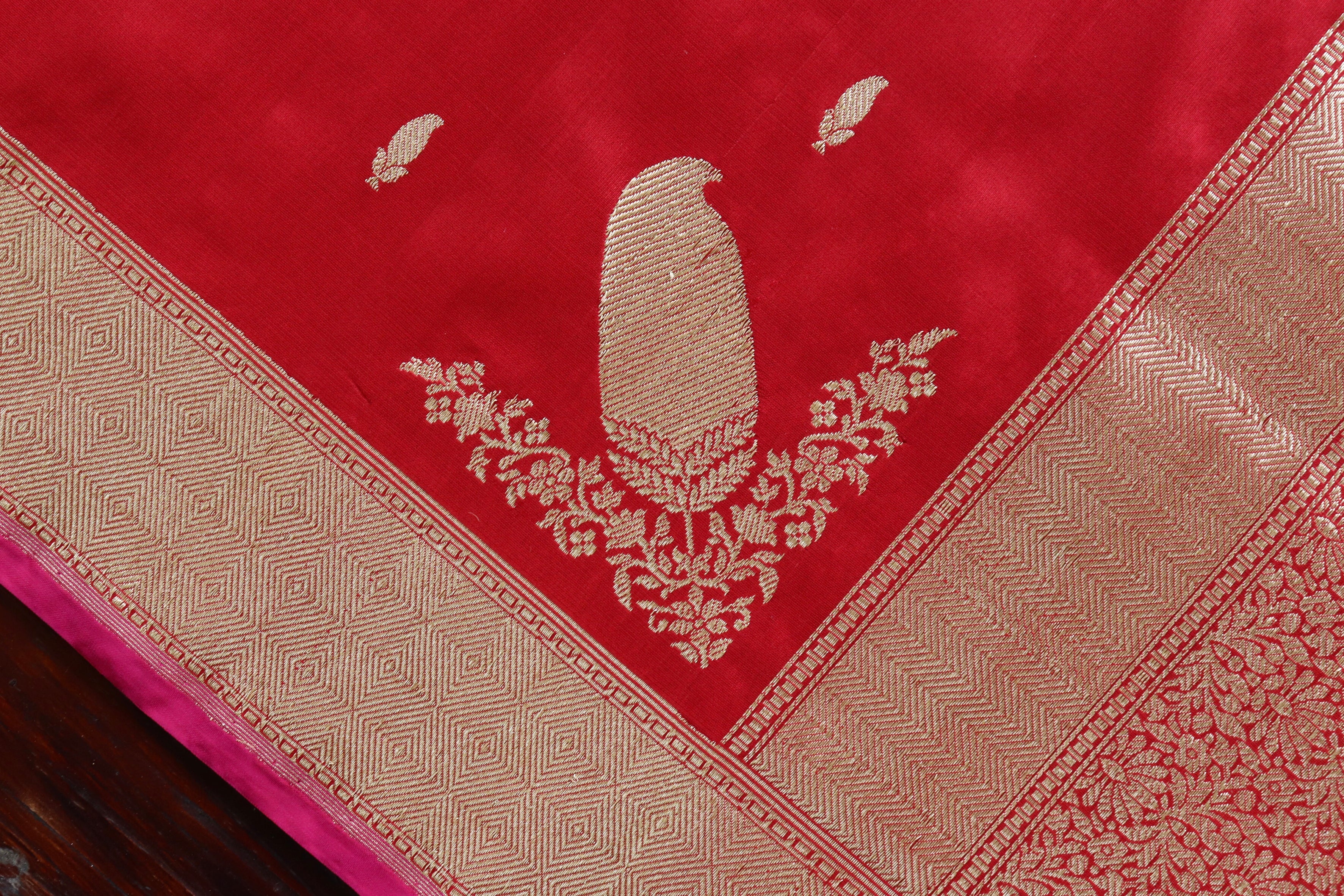 Red Kairy Kuniya Pure Silk Handloom Banarasi Saree