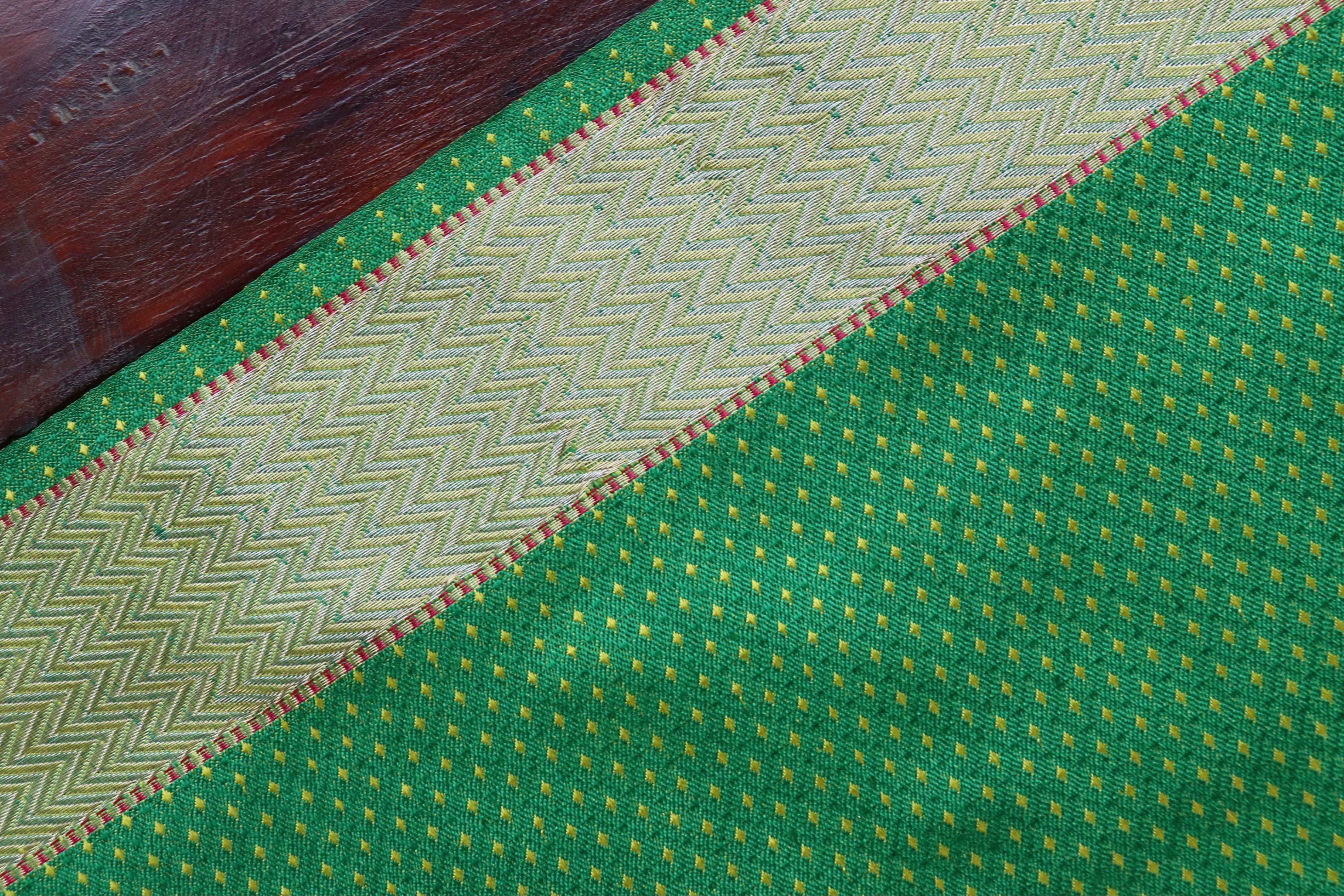 Shades Of Green Do Rukhi Resham Handwoven Banarasi Tanchoi Silk Saree