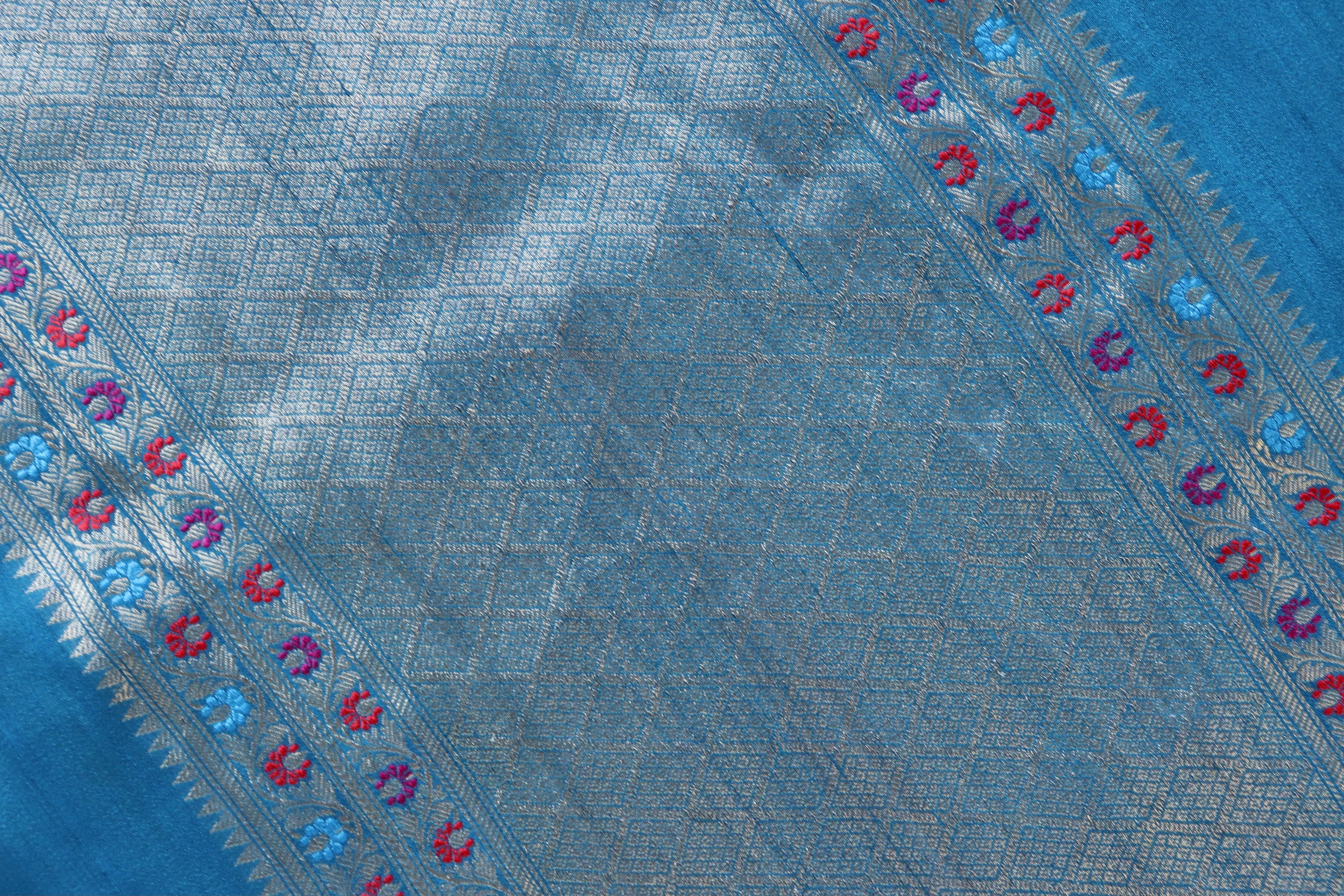 Ink Blue Guldasta Pure Tussar Silk Handloom Banarasi Saree