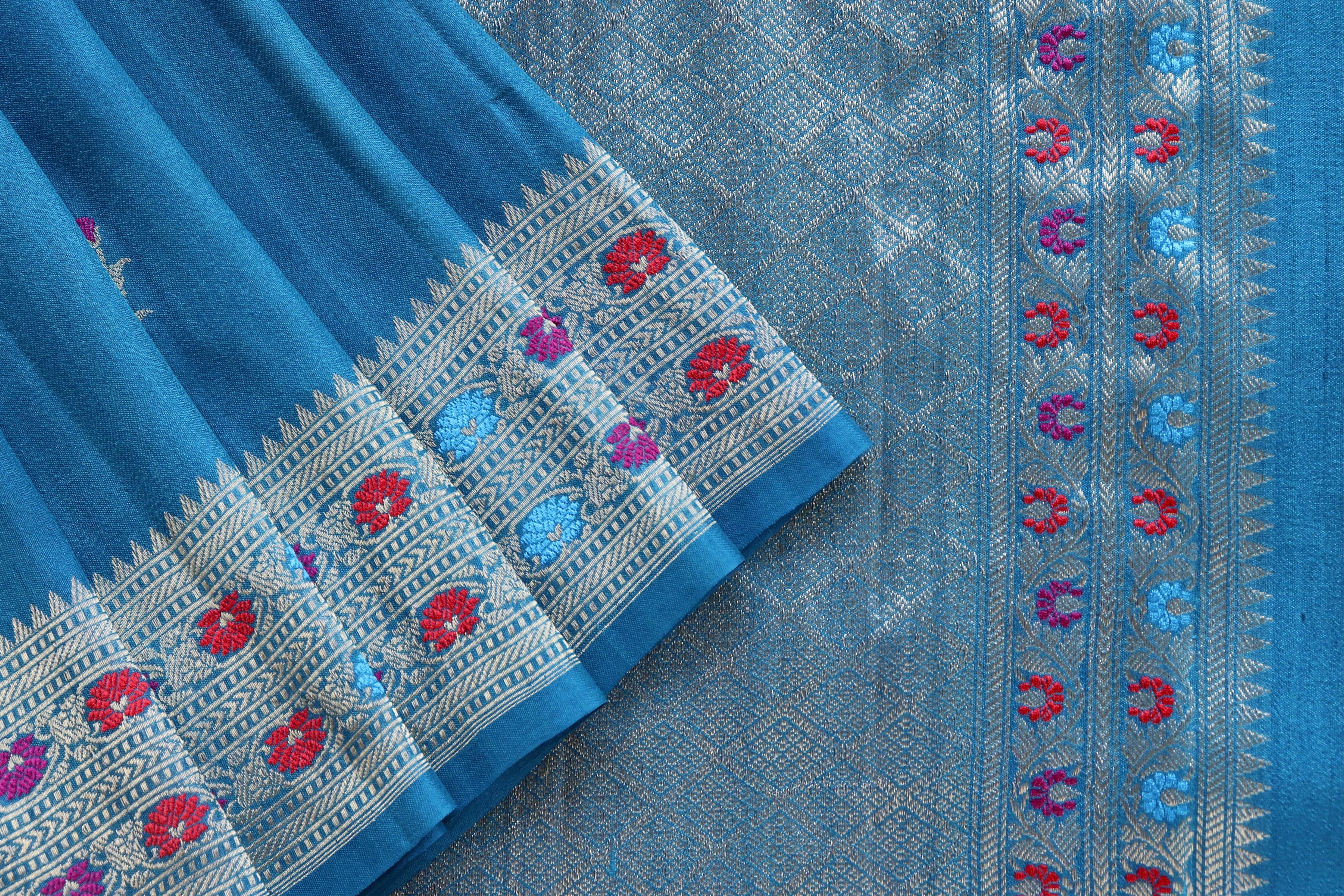 Ink Blue Guldasta Pure Tussar Silk Handloom Banarasi Saree