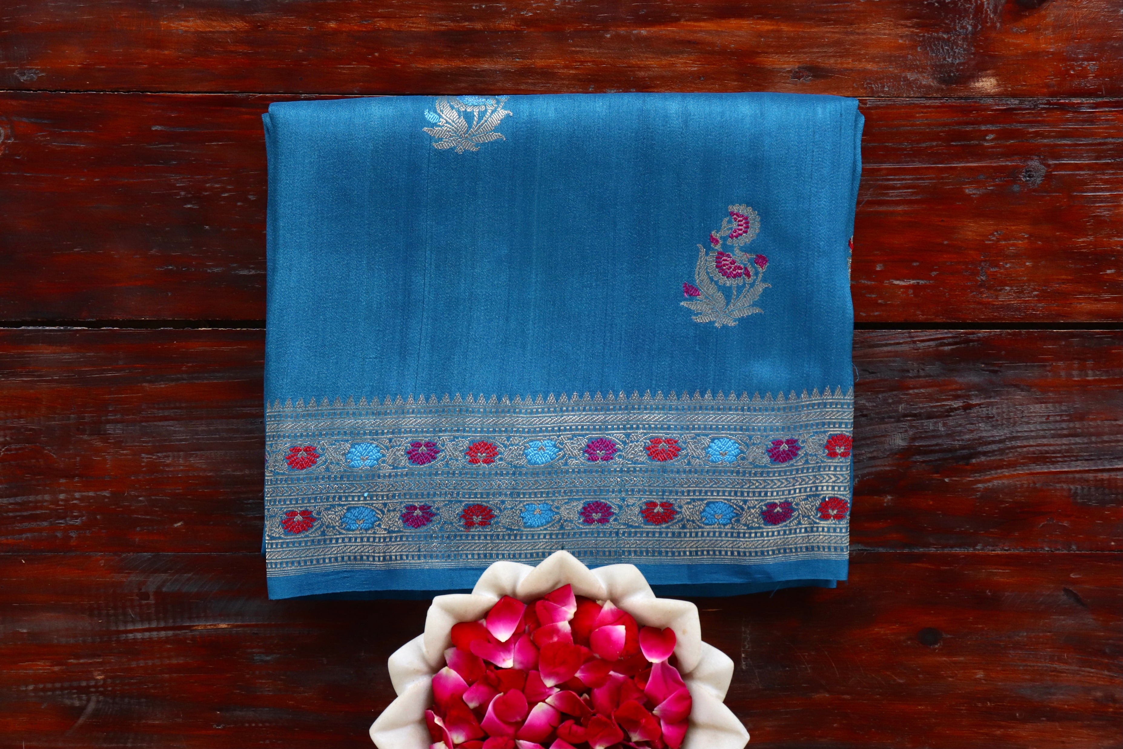 Ink Blue Guldasta Pure Tussar Silk Handloom Banarasi Saree