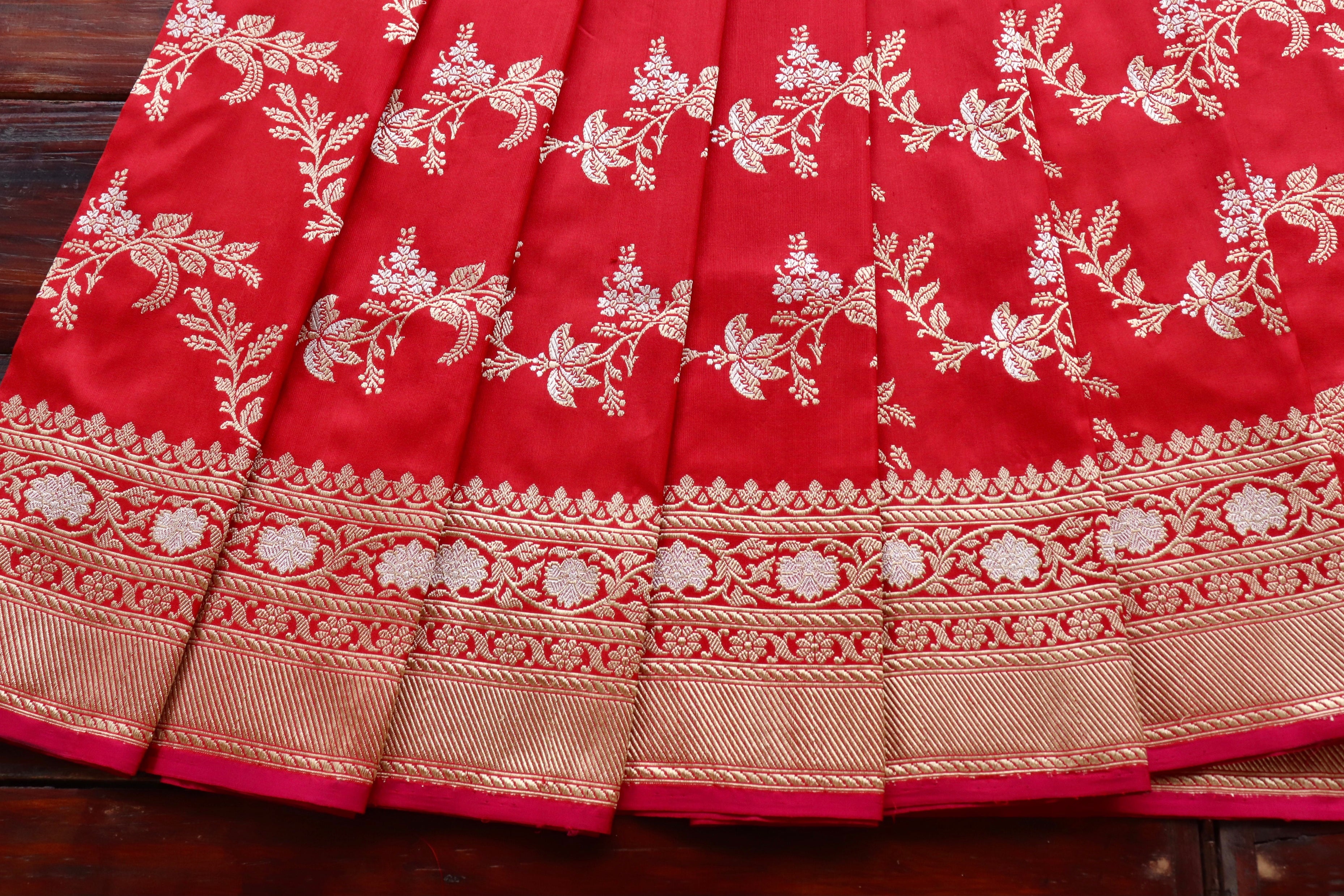 Classic Red Kadhua Phool Jangla Katan Silk Saree